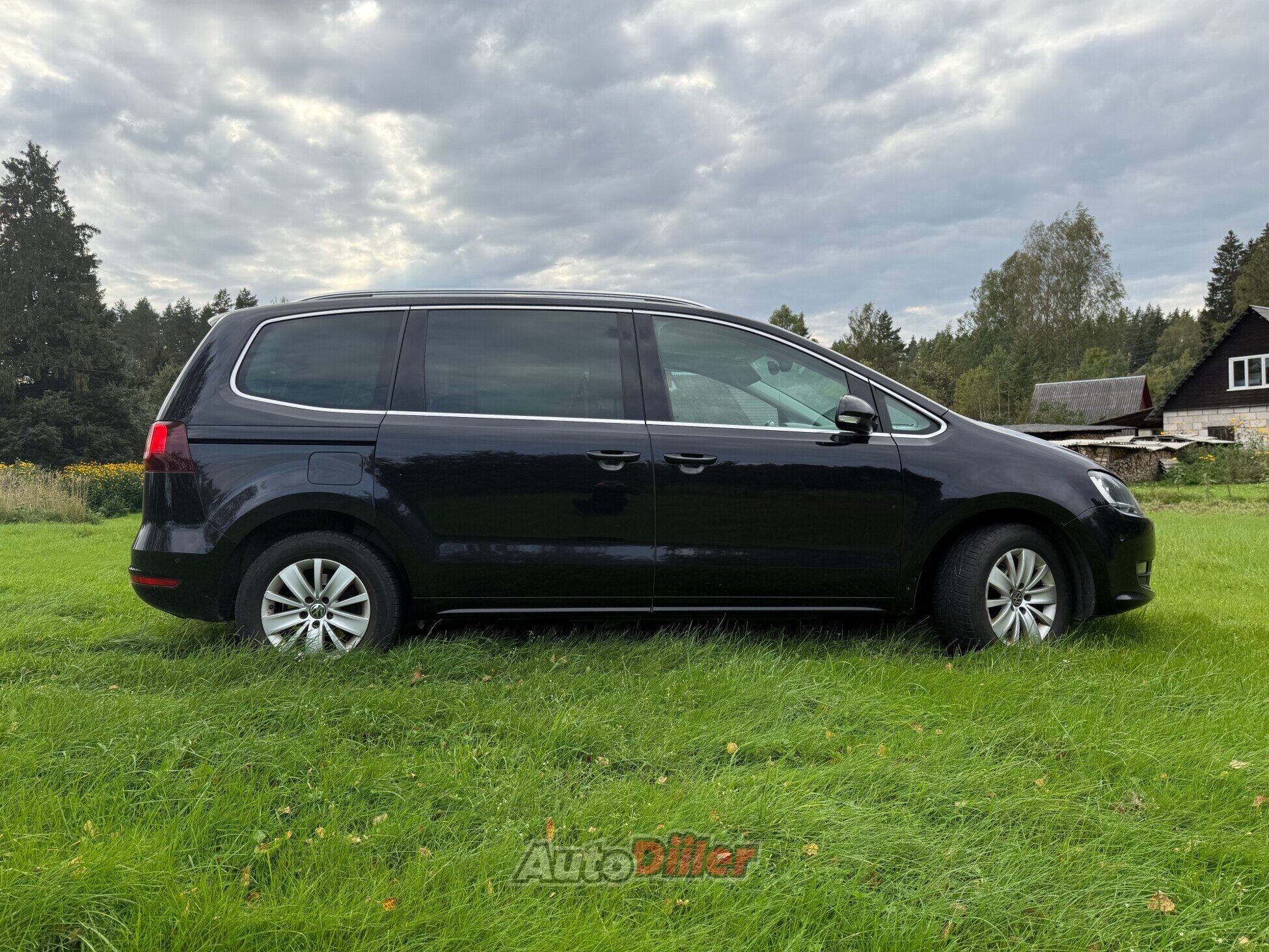 Volkswagen Sharan 2.0 110kW 2016, kuva 2/10