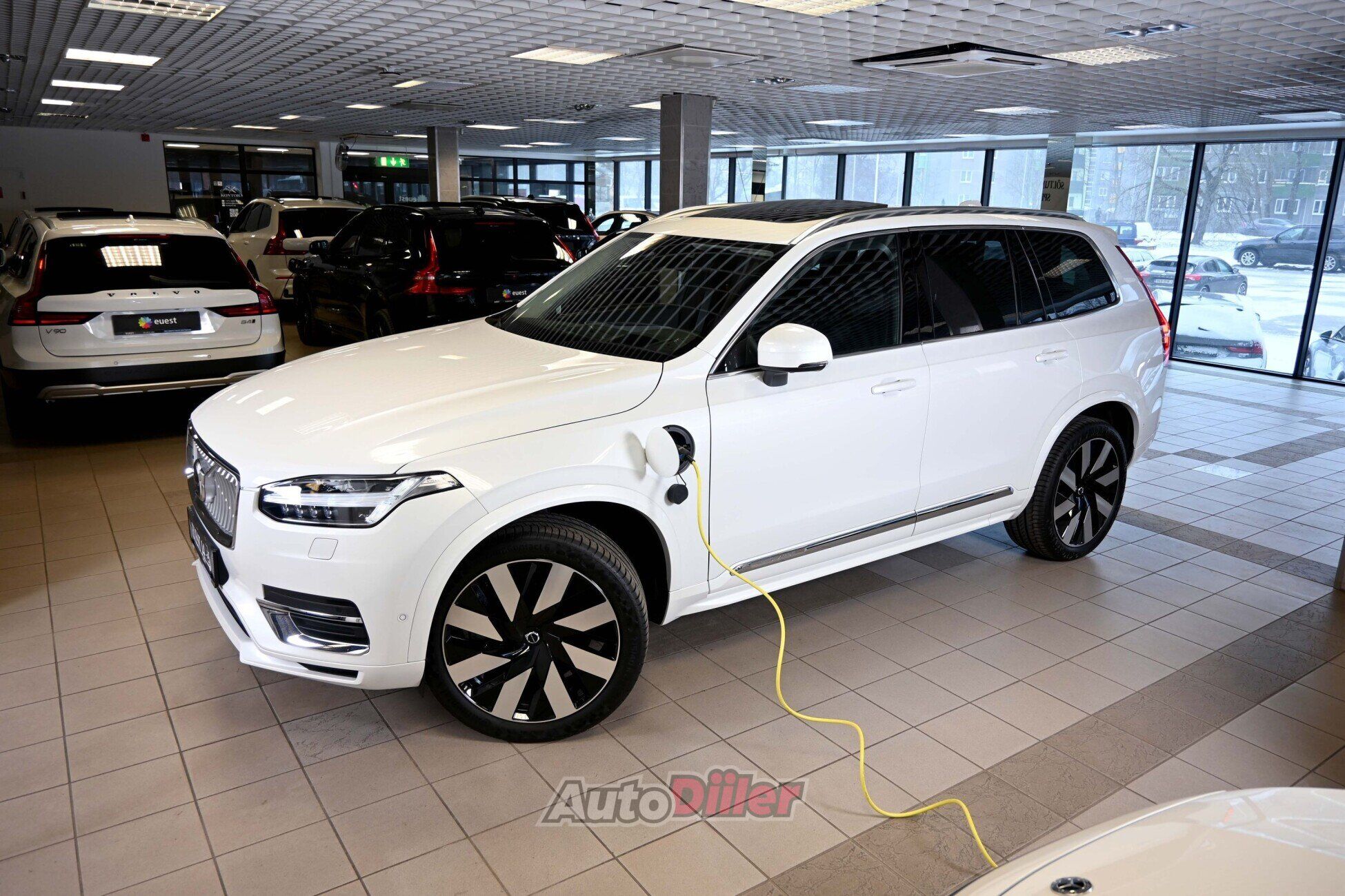 Volvo XC90 2024, photo 6/10