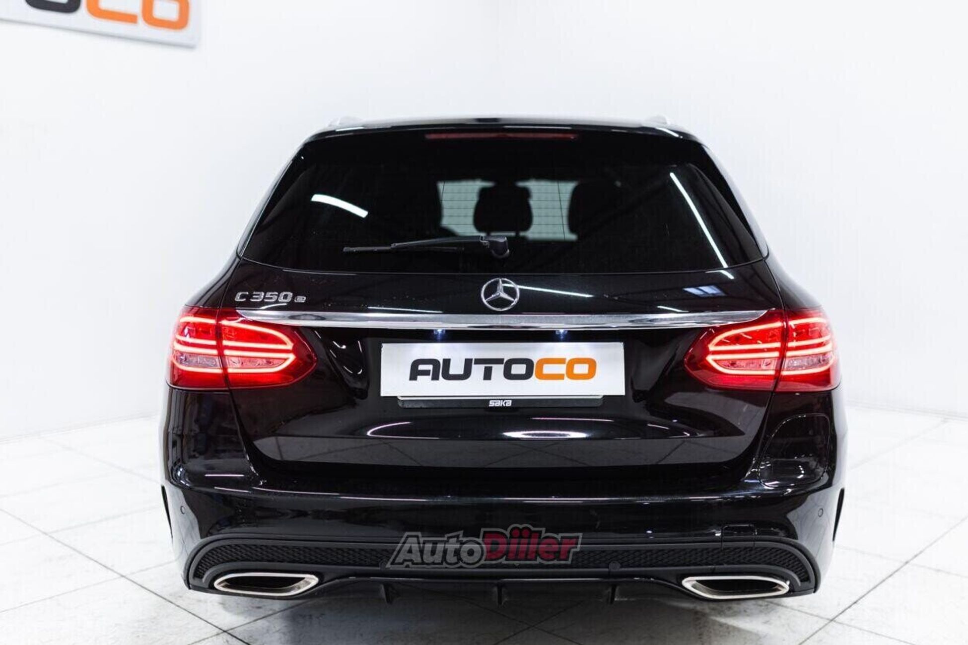 Mercedes-Benz C 350 e AMG Line 2.0 205kW 2017, photo 6/10