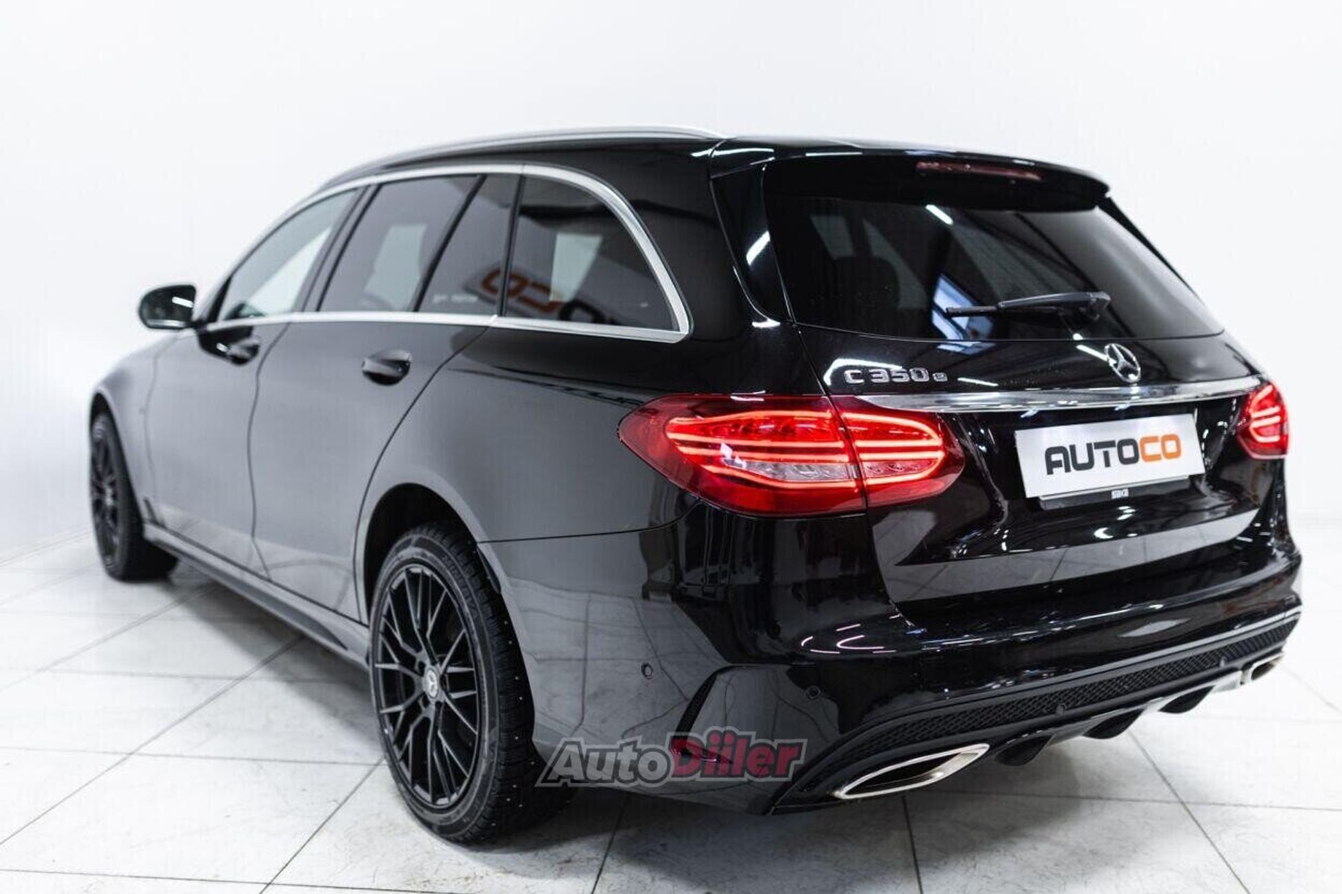 Mercedes-Benz C 350 e AMG Line 2.0 205kW 2017, photo 5/10