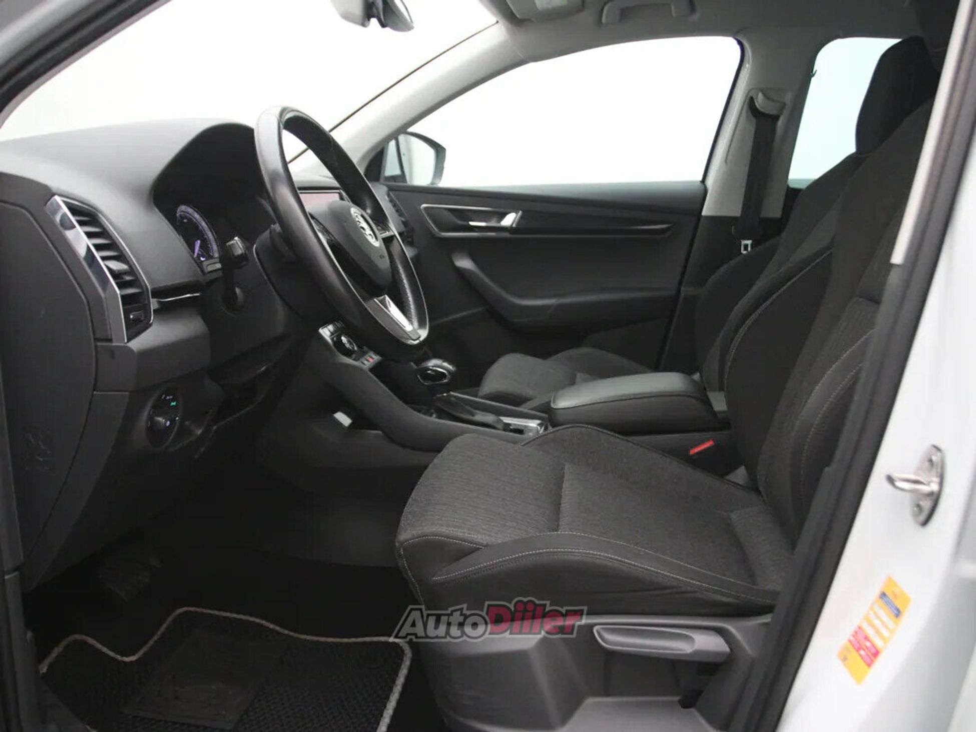 Skoda Karoq 2.0 110kW 2019, kuva 4/10