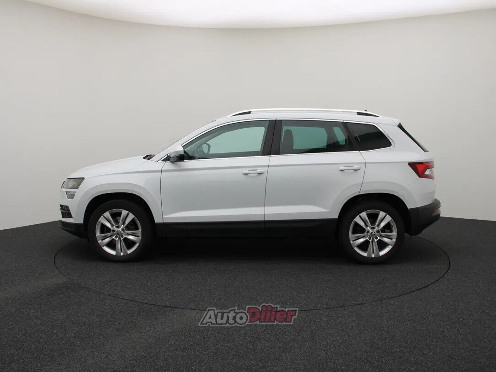 Skoda Karoq 2.0 110kW 2019, kuva 6/10