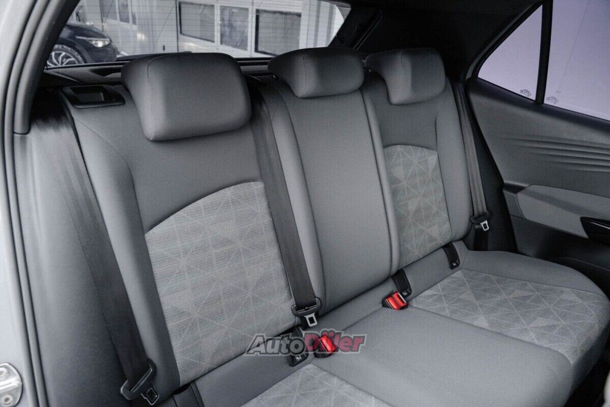 Volkswagen ID.3 150kW 2023, photo 7/10