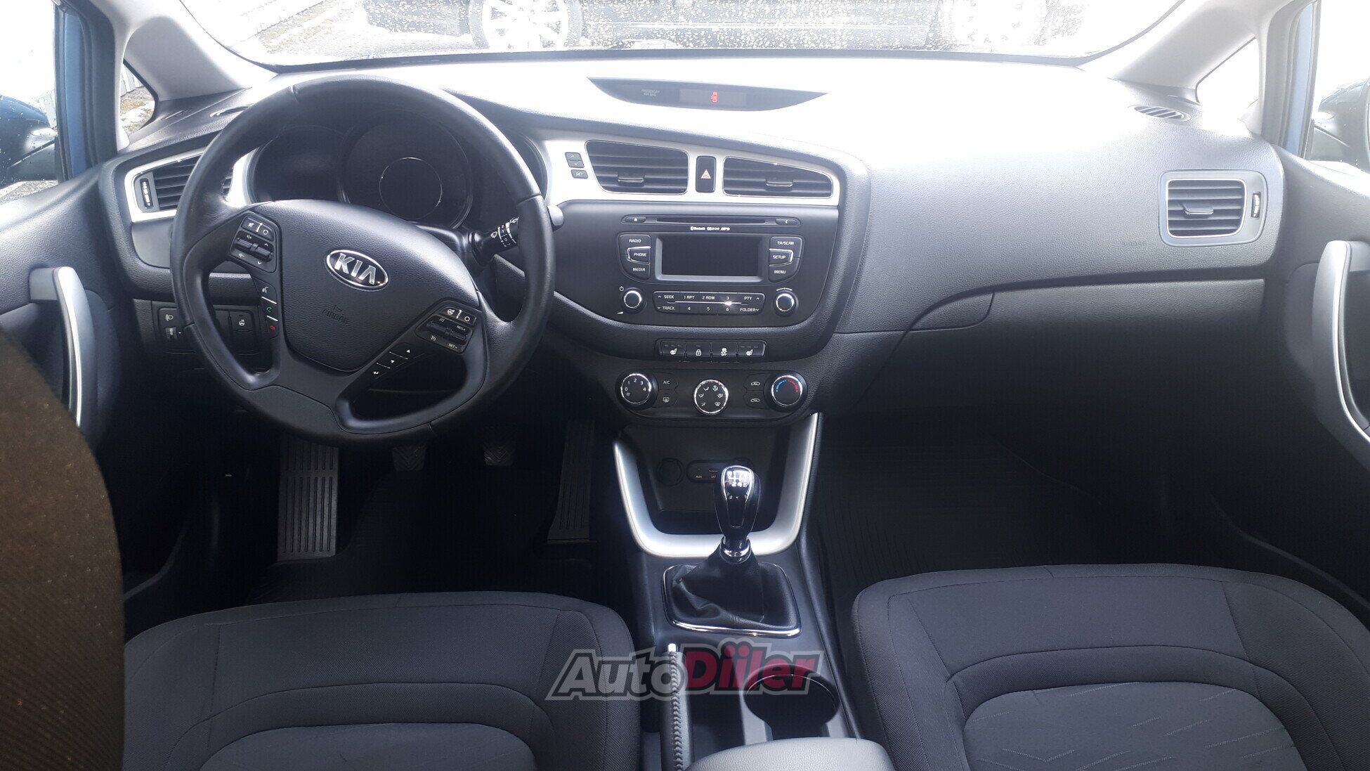 Kia cee'd / Ceed JD 1.6 94kW 2015, kuva 5/8