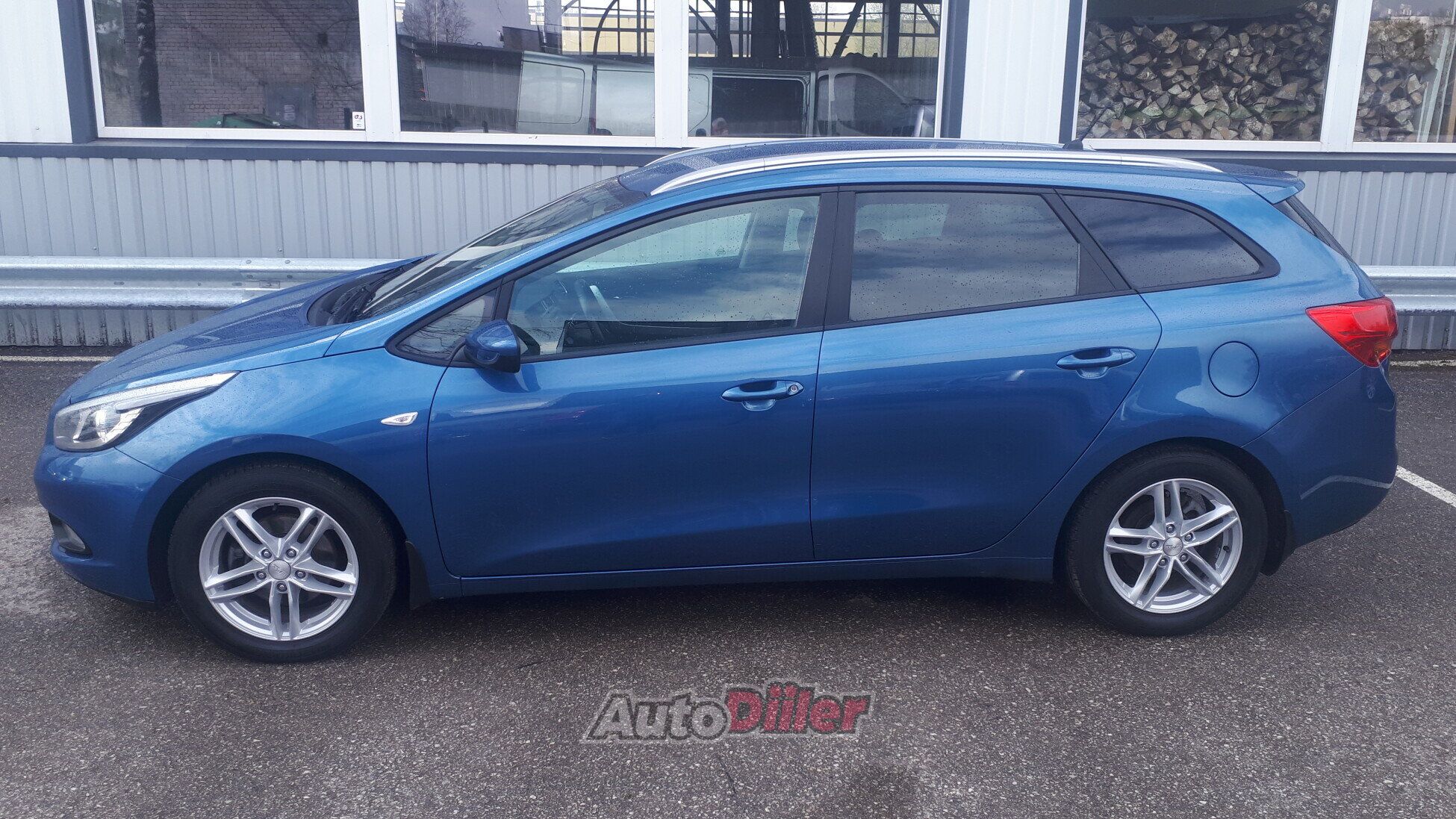 Kia cee'd / Ceed JD 1.6 94kW 2015, kuva 3/8