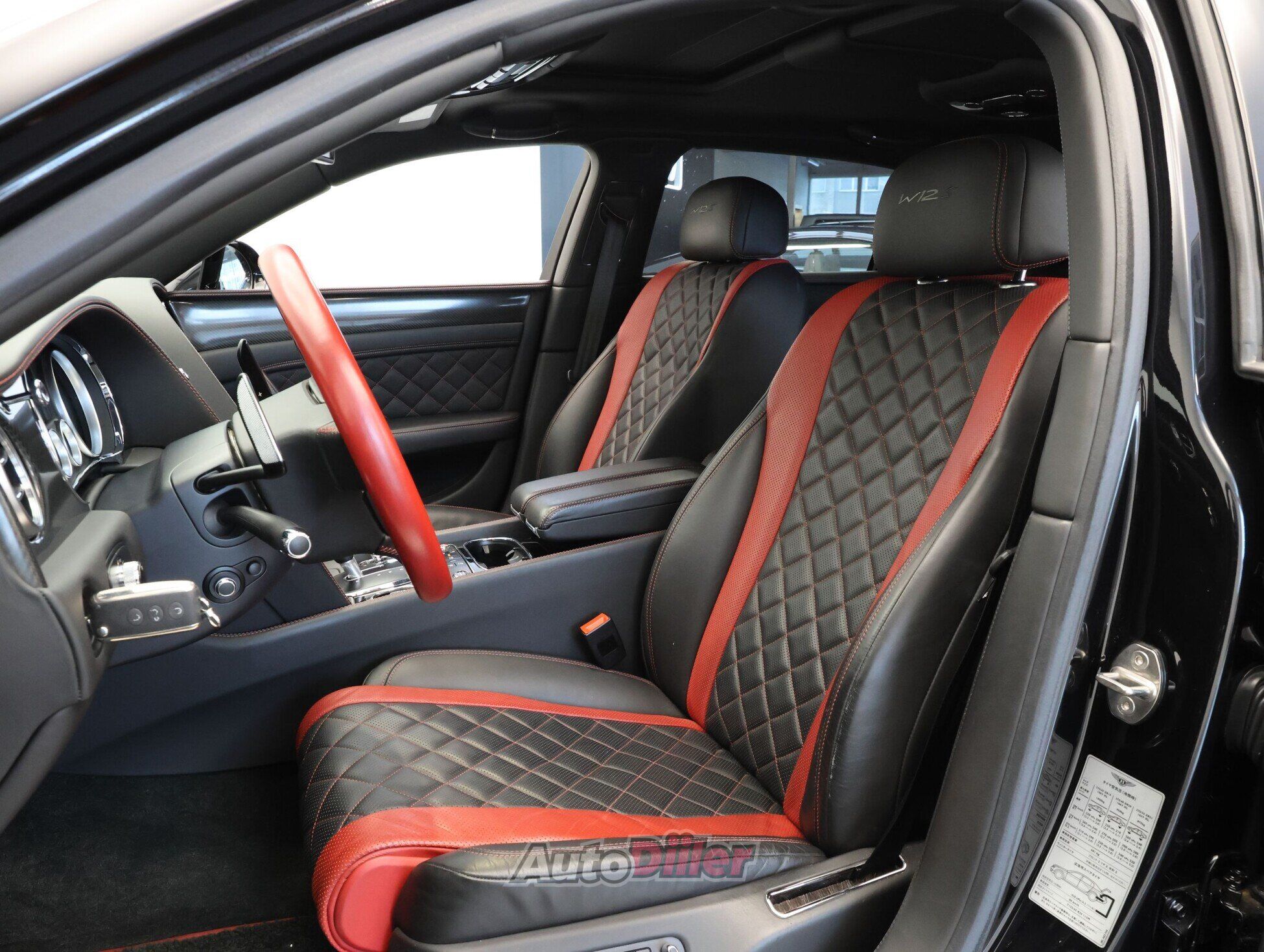 Bentley Flying Spur S 6.0 467kW 2018, kuva 6/10