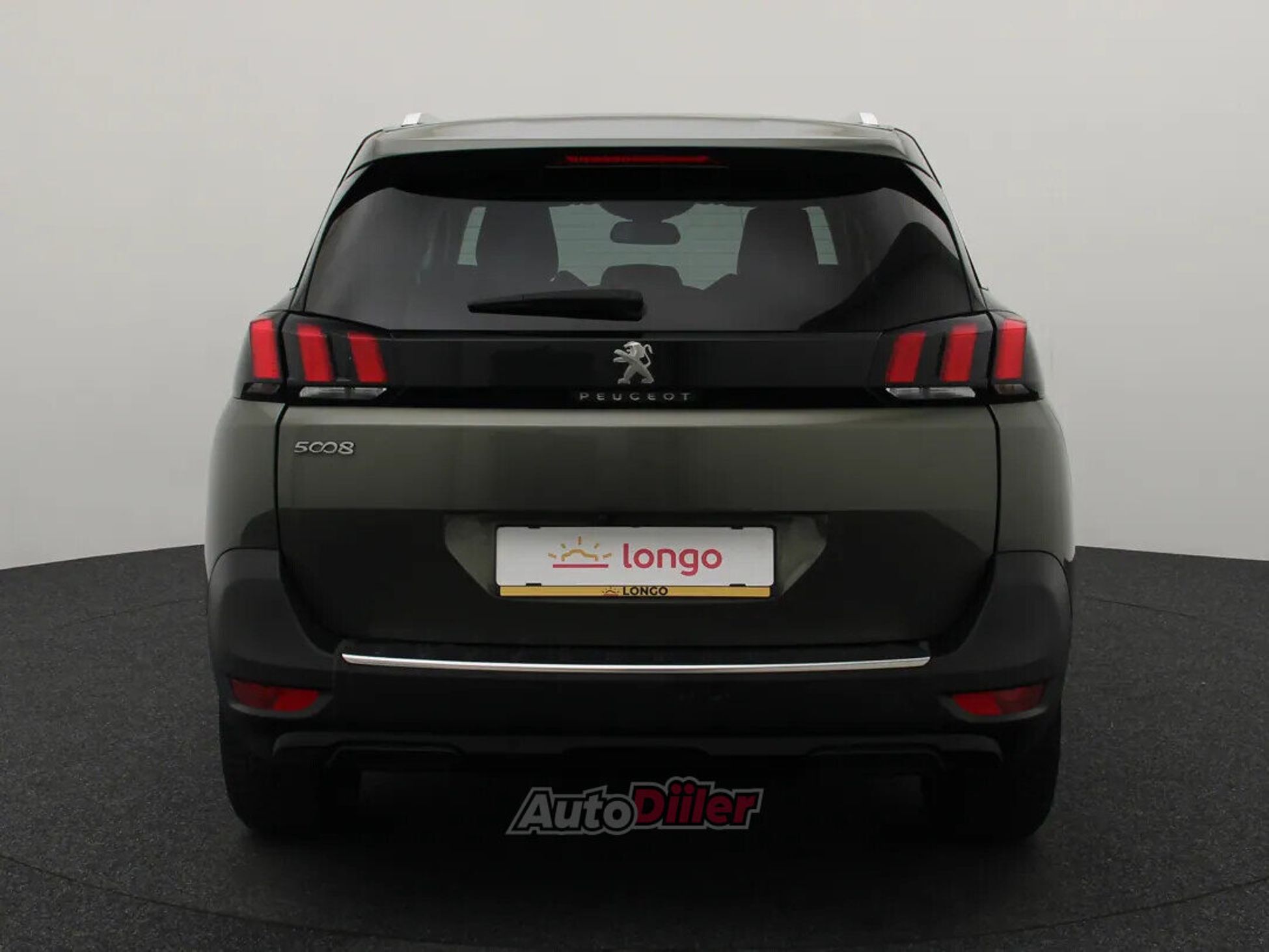Peugeot 5008 Allure 1.5 96kW 2019, photo 5/10