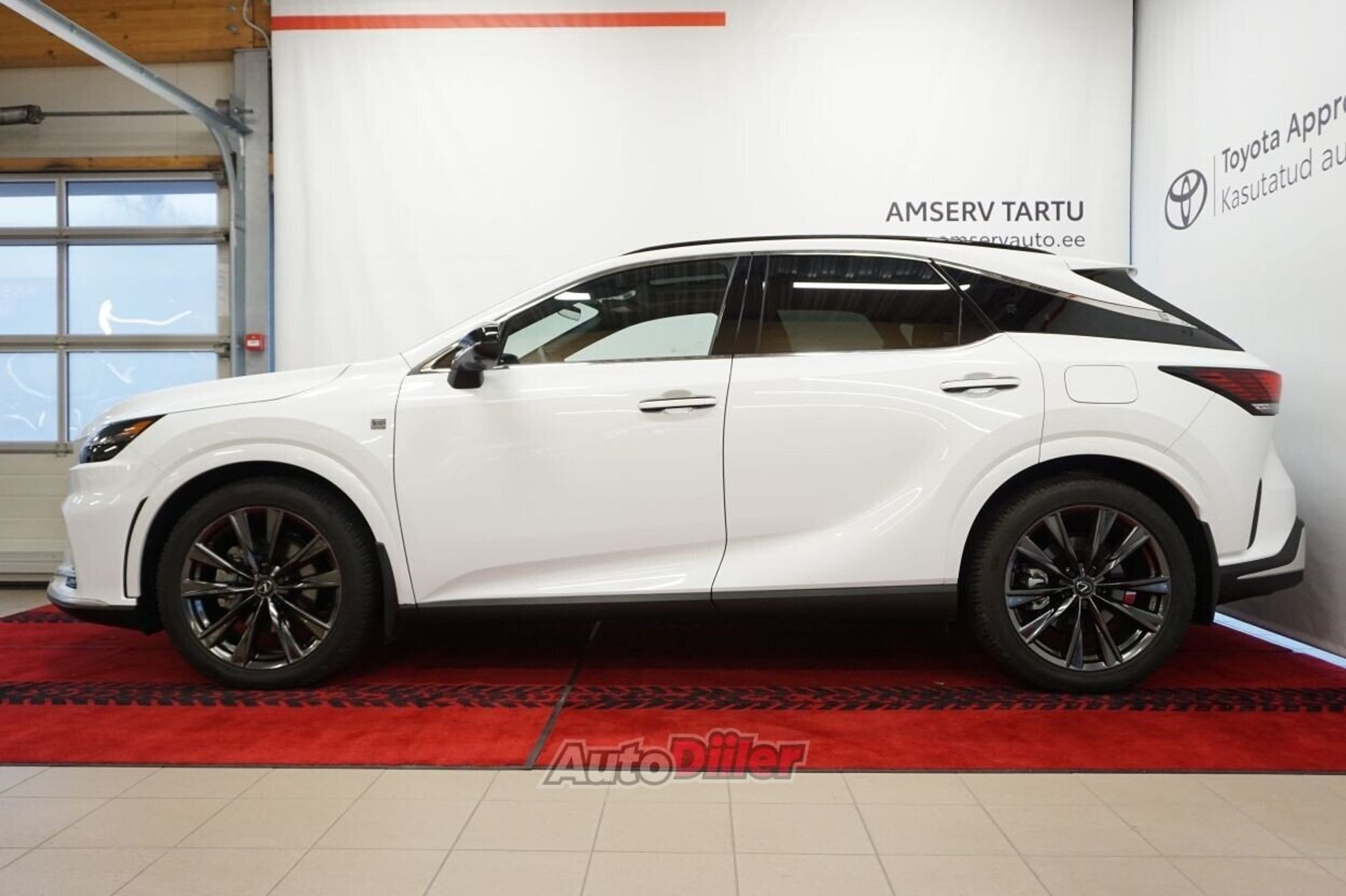 Lexus RX 450 2.5 AWD 136 kW 2.5 136kW 2025, kuva 3/10