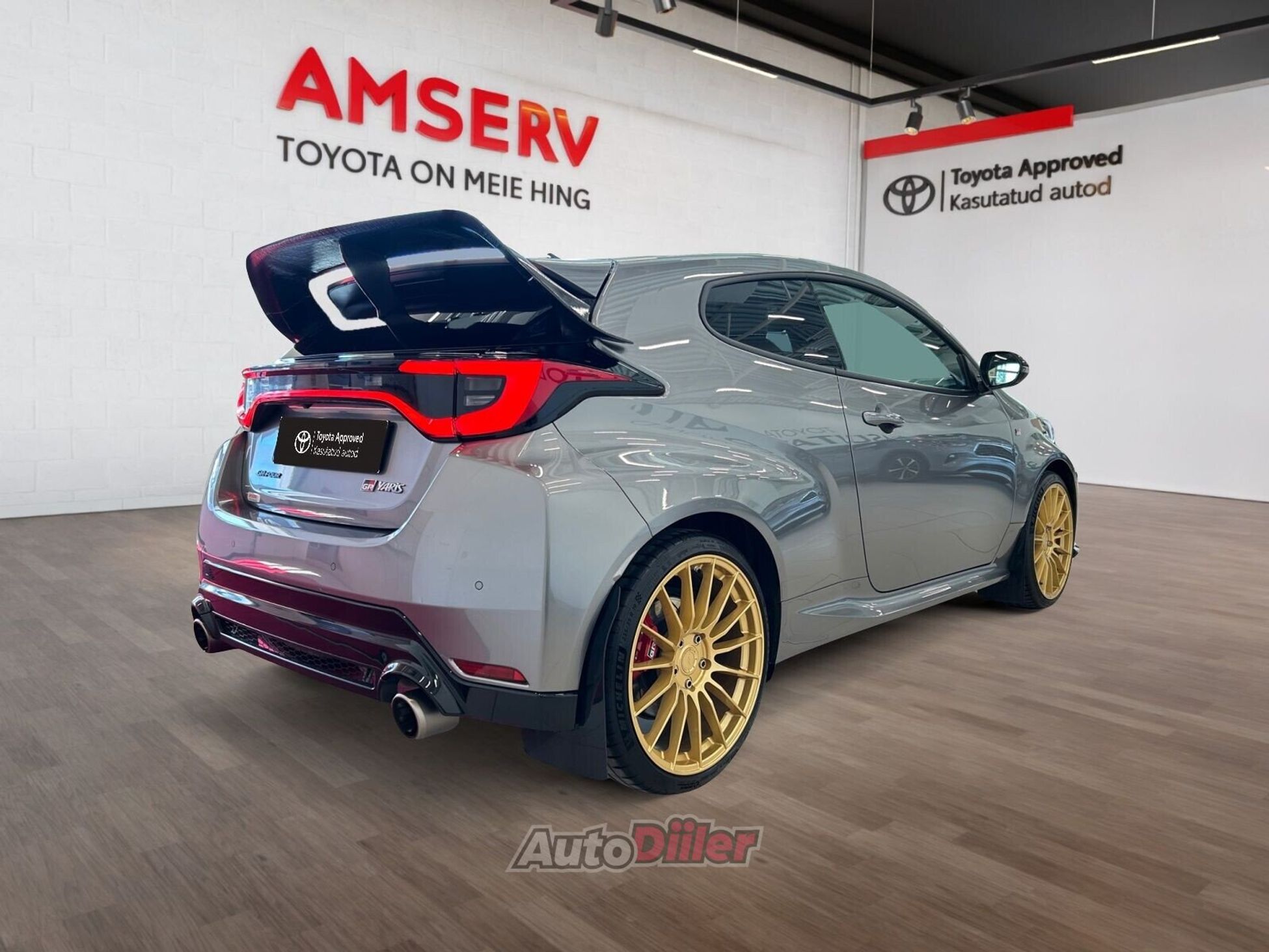 Toyota Yaris 2025, photo 2/10