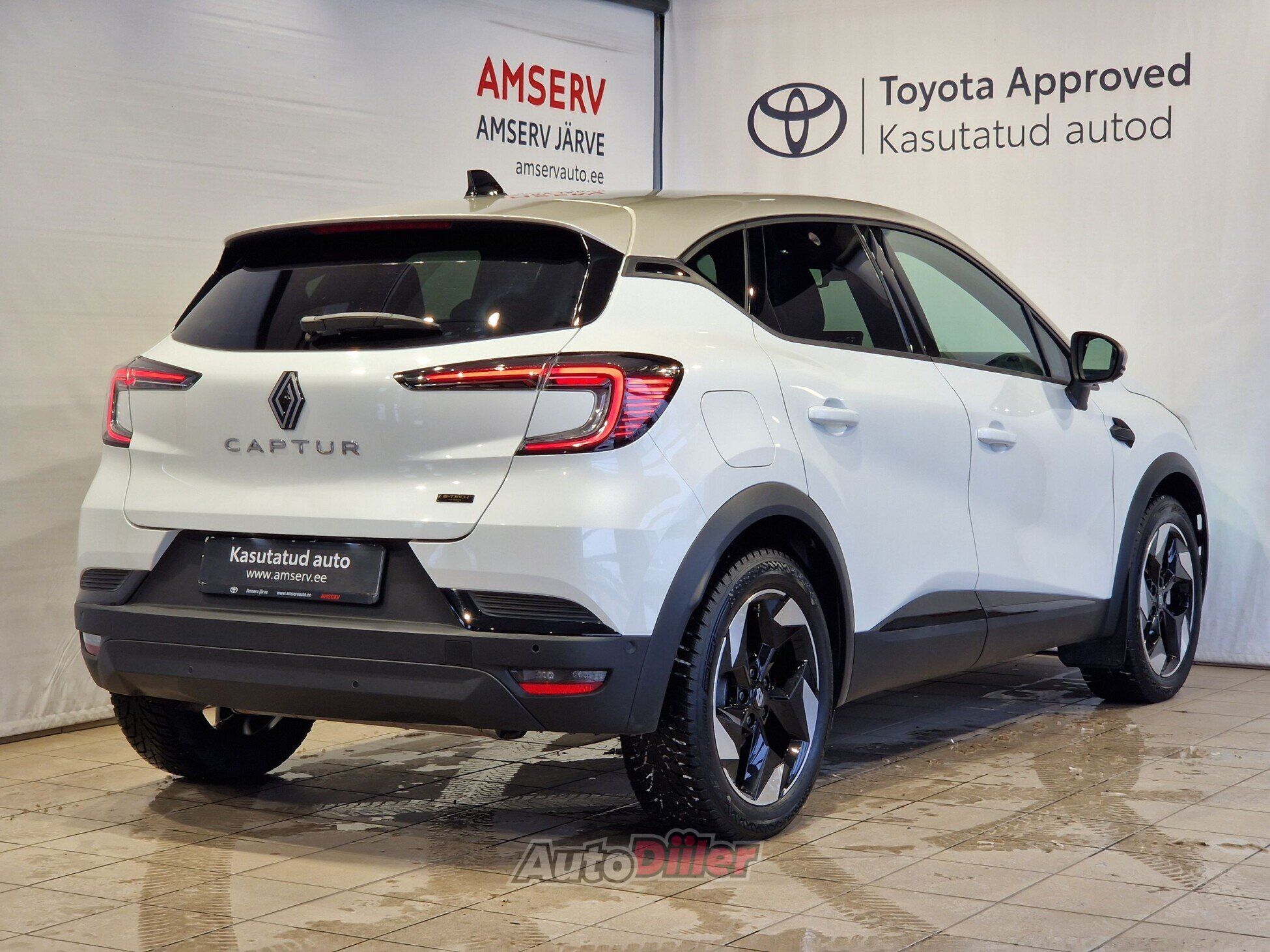 Renault Captur E-Tech Hybrid 1.6 69kW 2025, photo 2/10