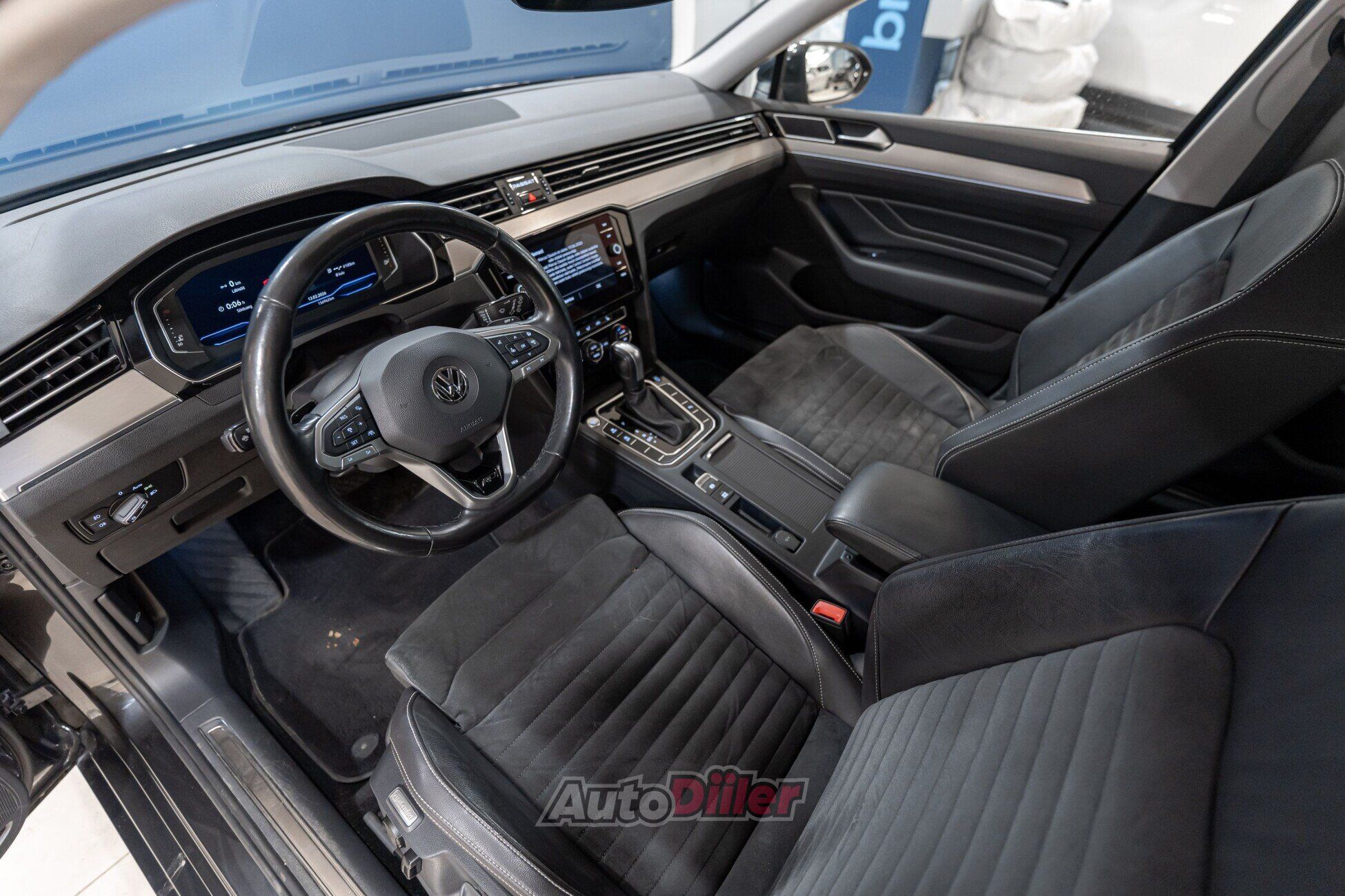 Volkswagen Passat 2020, photo 6/10