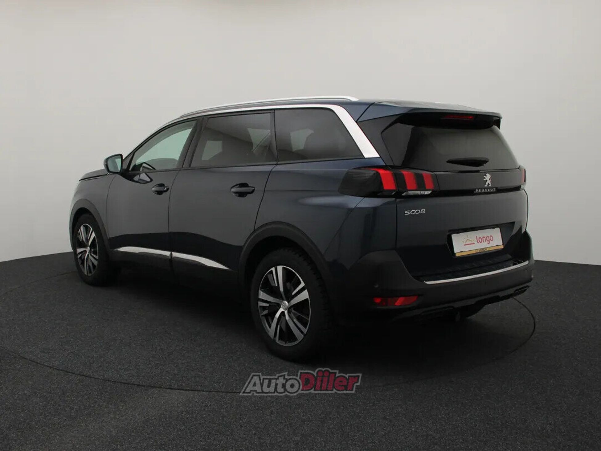 Peugeot 5008 Allure 1.5 96kW 2019, photo 7/10