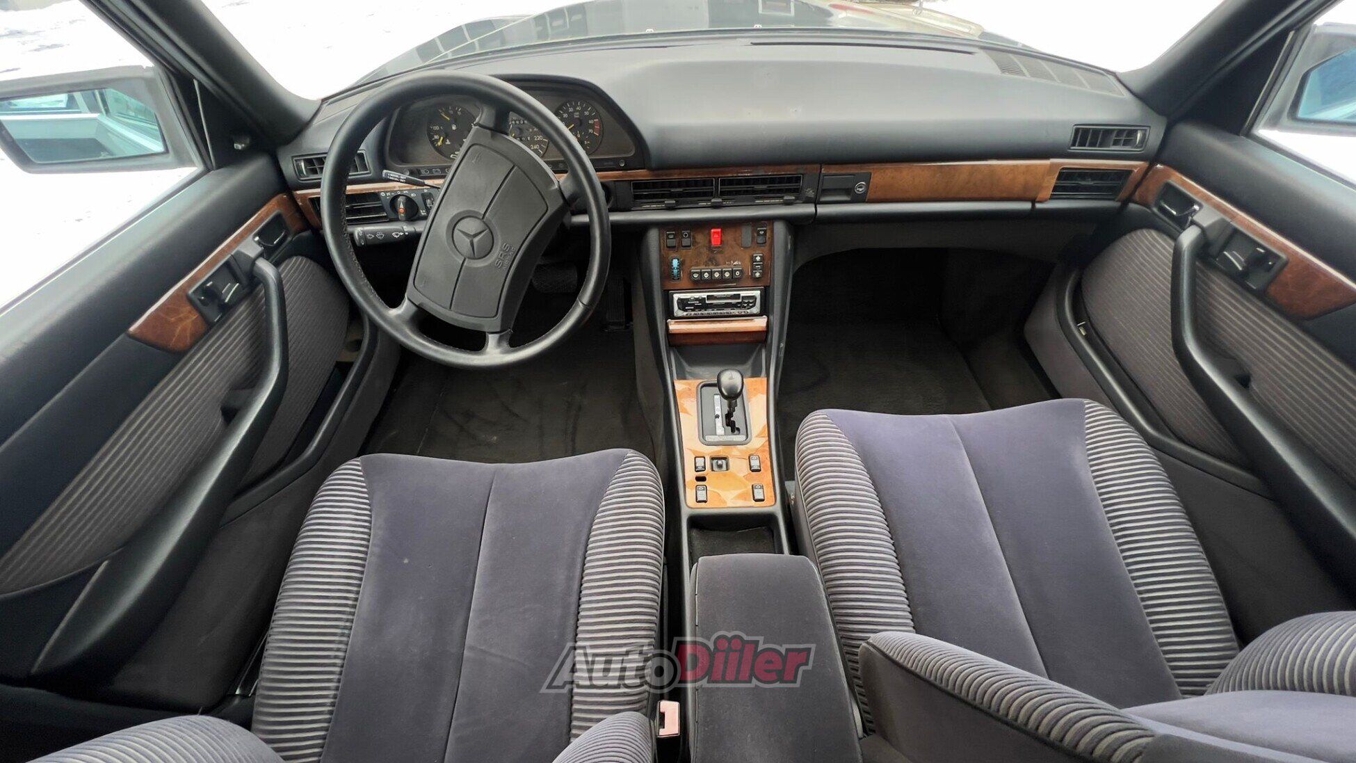 Mercedes-Benz 420 SEL 160kW 1991, photo 5/10