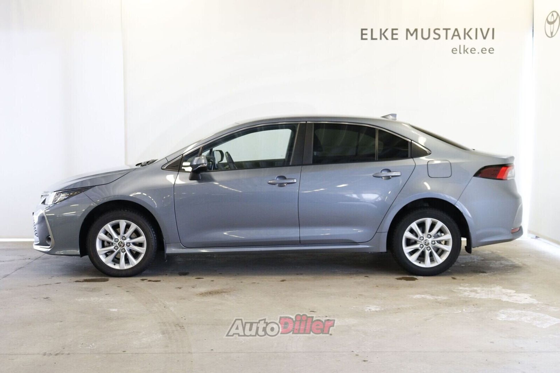 Toyota Corolla Active 1.8 72kW 2024, photo 3/10