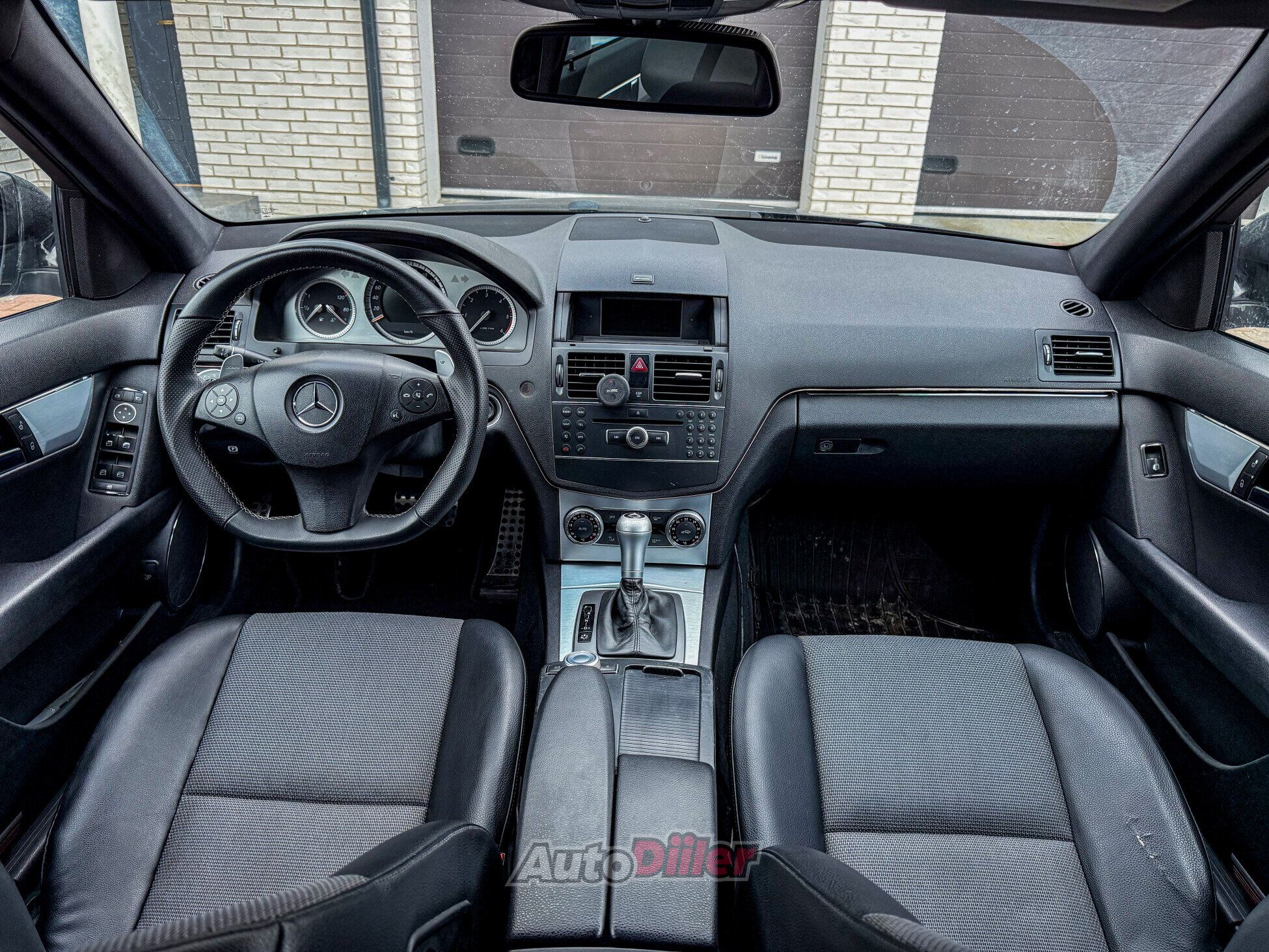 Mercedes-Benz C 320 3.0 165kW 2007, photo 6/10