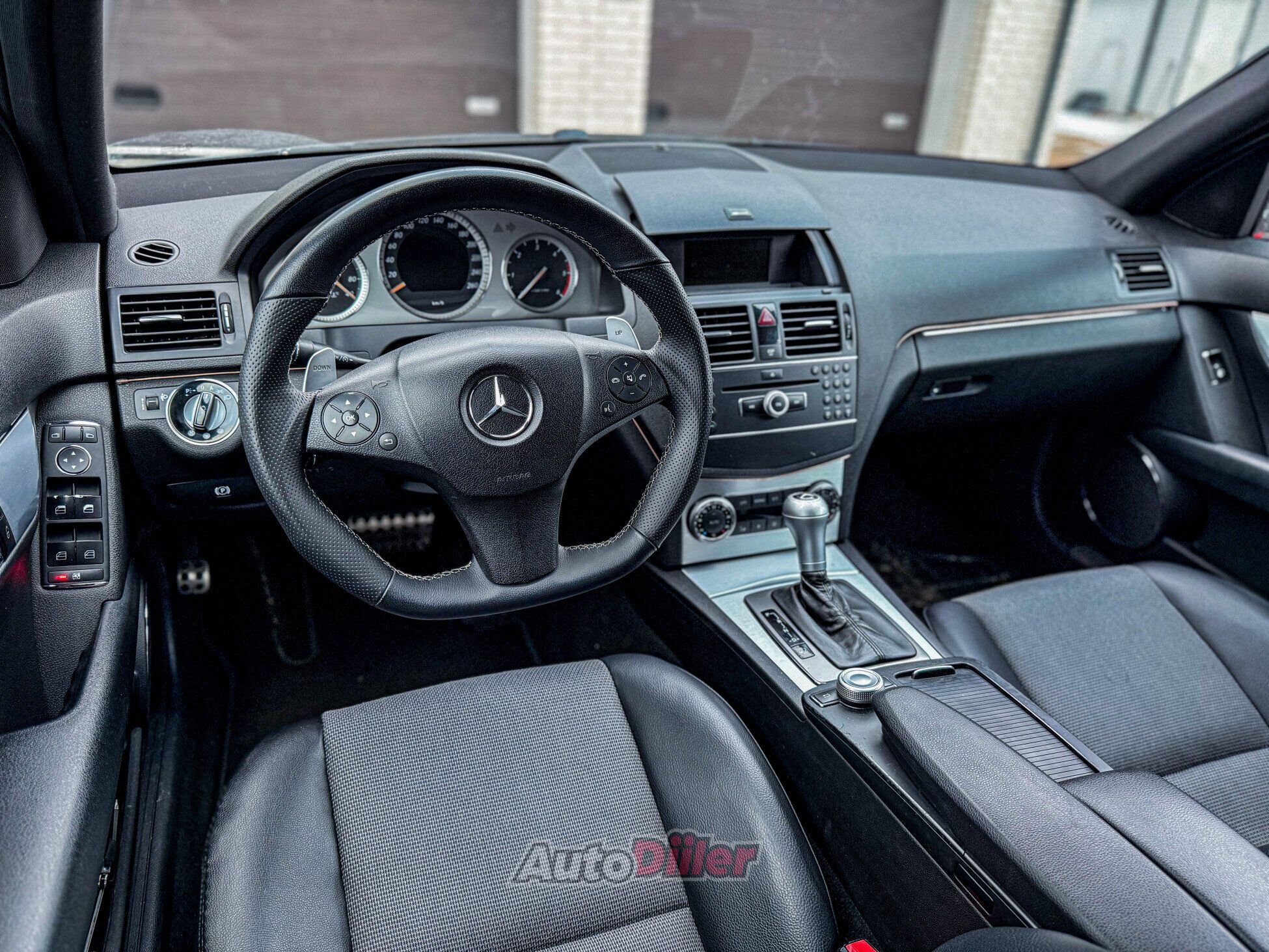 Mercedes-Benz C 320 3.0 165kW 2007, photo 7/10