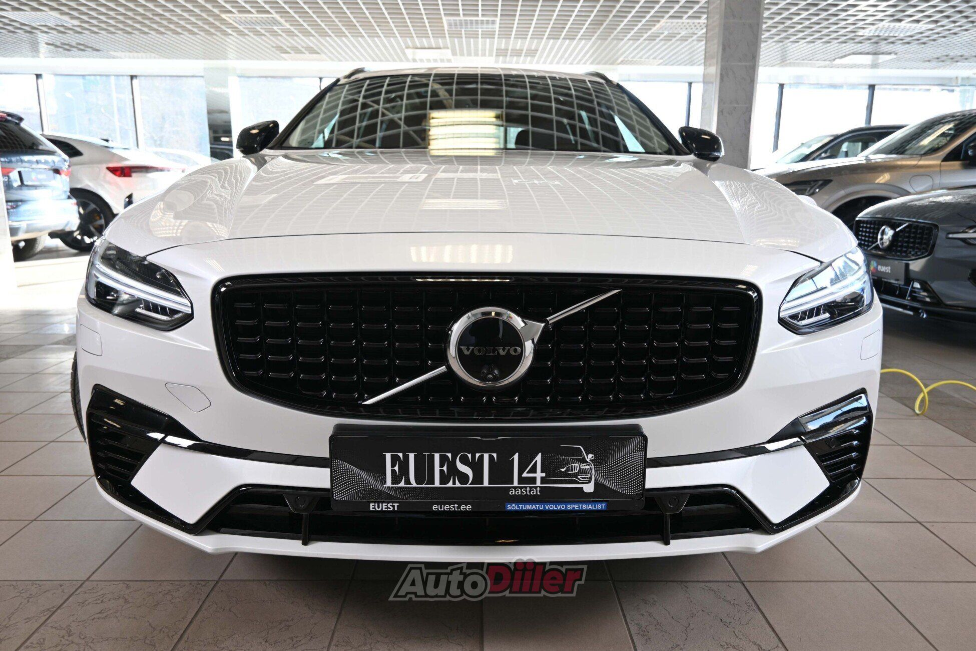 Volvo V90 2025, kuva 5/10