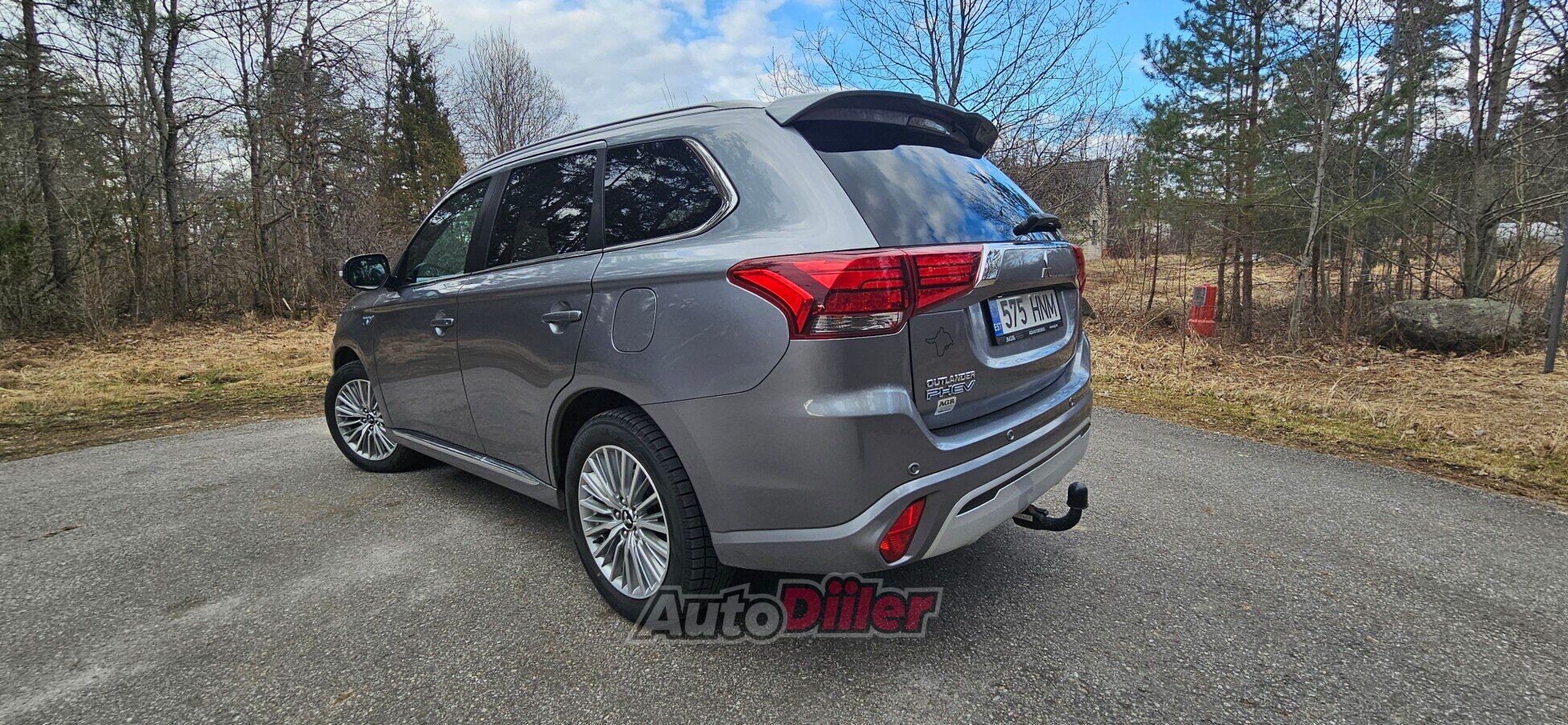 Mitsubishi Outlander 2.4 99kW 2020, kuva 7/10