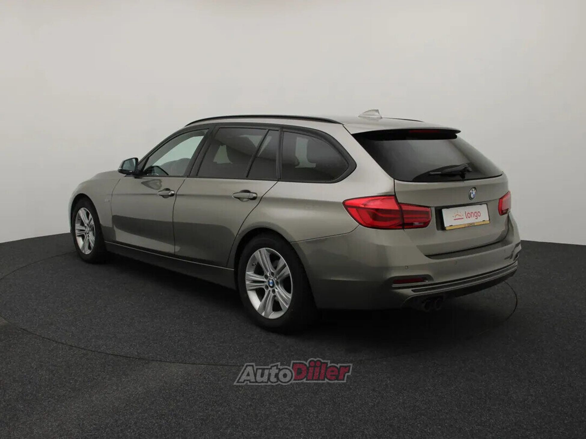 BMW 320 Sportline 2.0 140kW 2017, photo 7/10