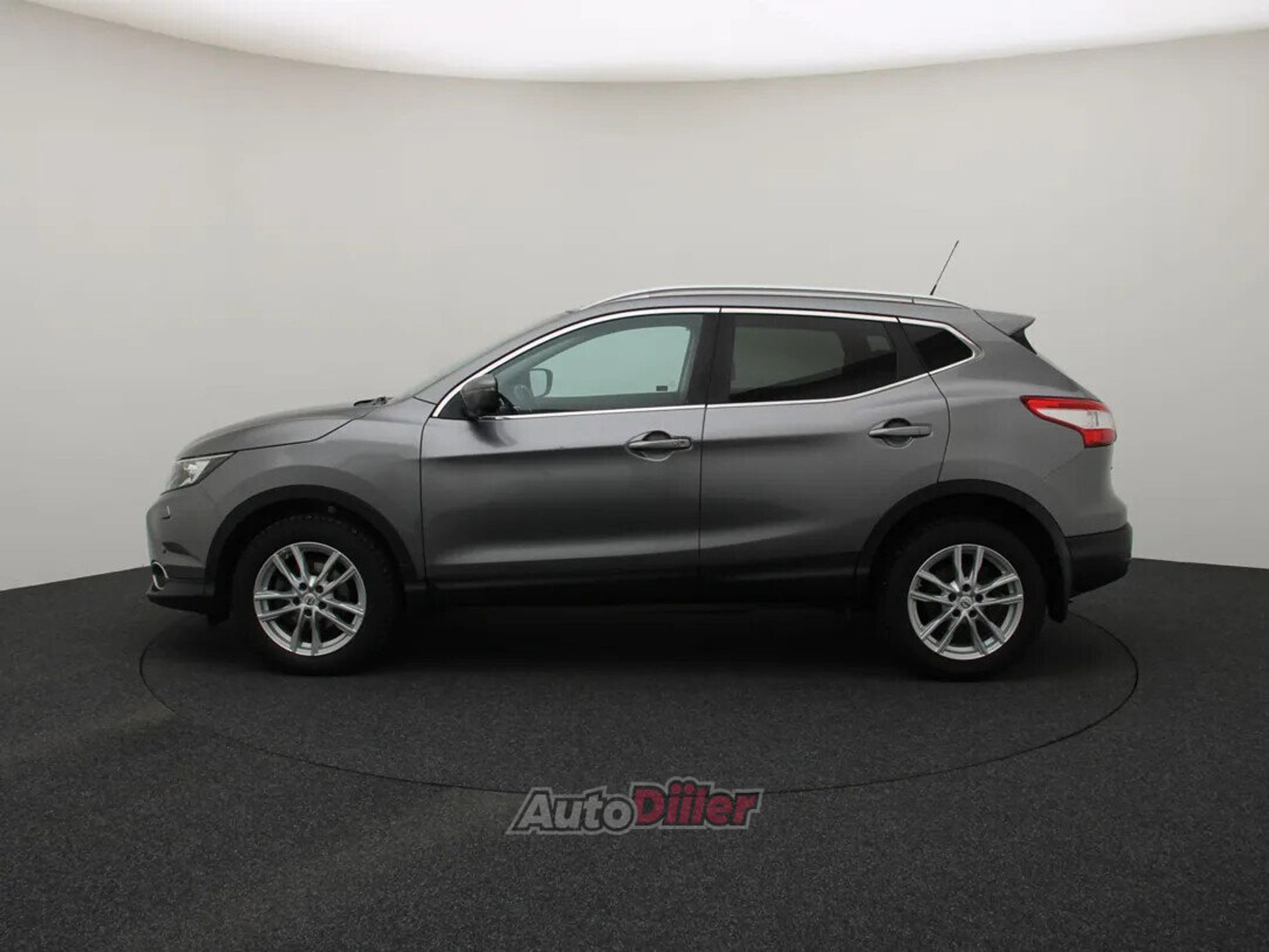 Nissan Qashqai Tekna 1.2 85kW 2015, photo 6/10