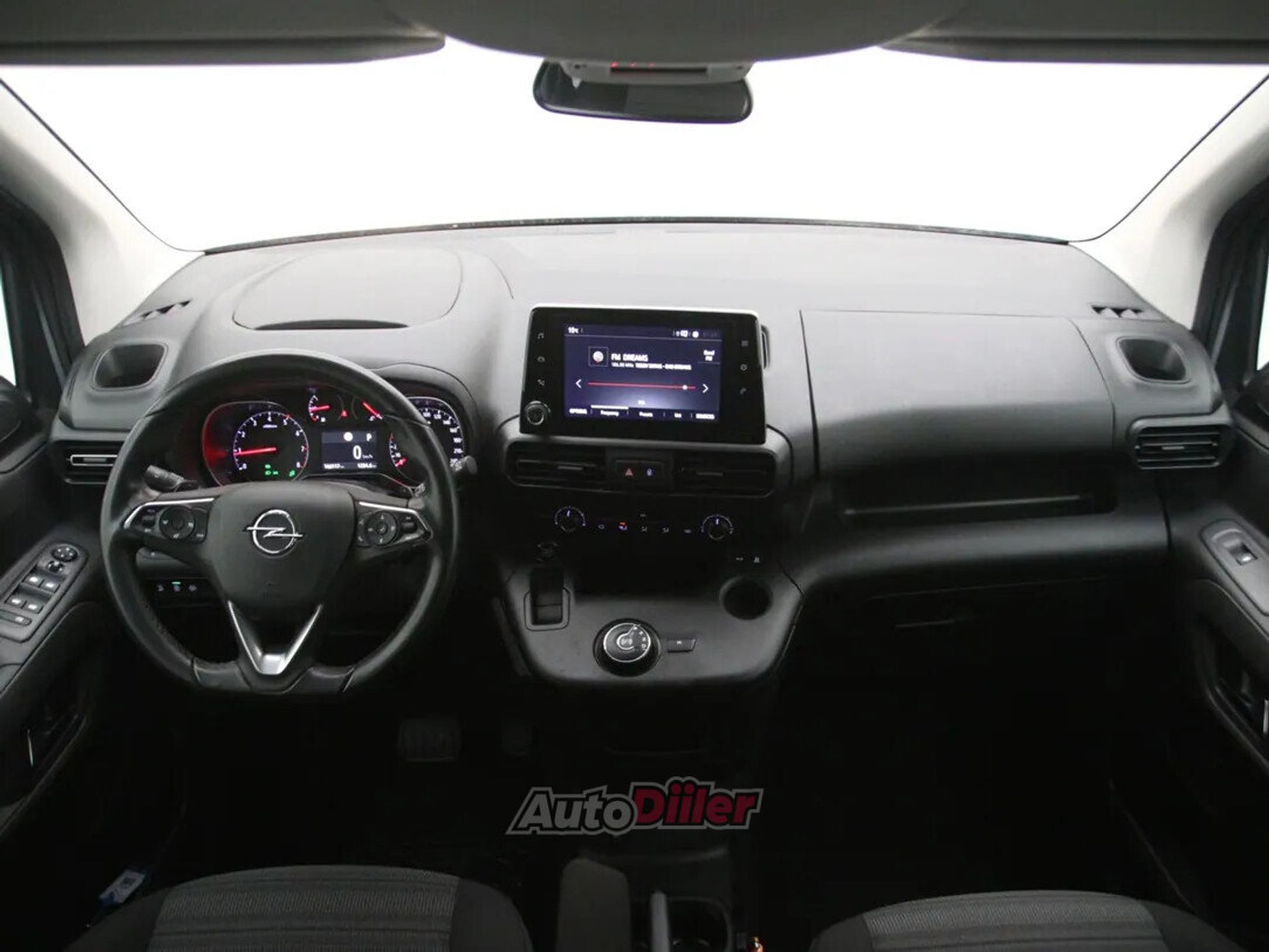 Opel Combo Edition 1.5 96kW 2019, photo 2/10