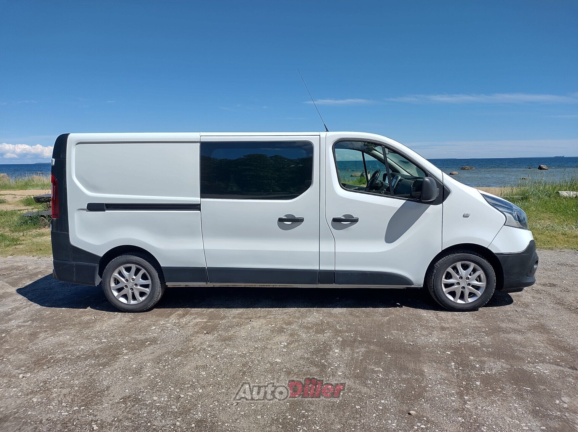 Renault Trafic 1.6 92kW 2018, kuva 2/10