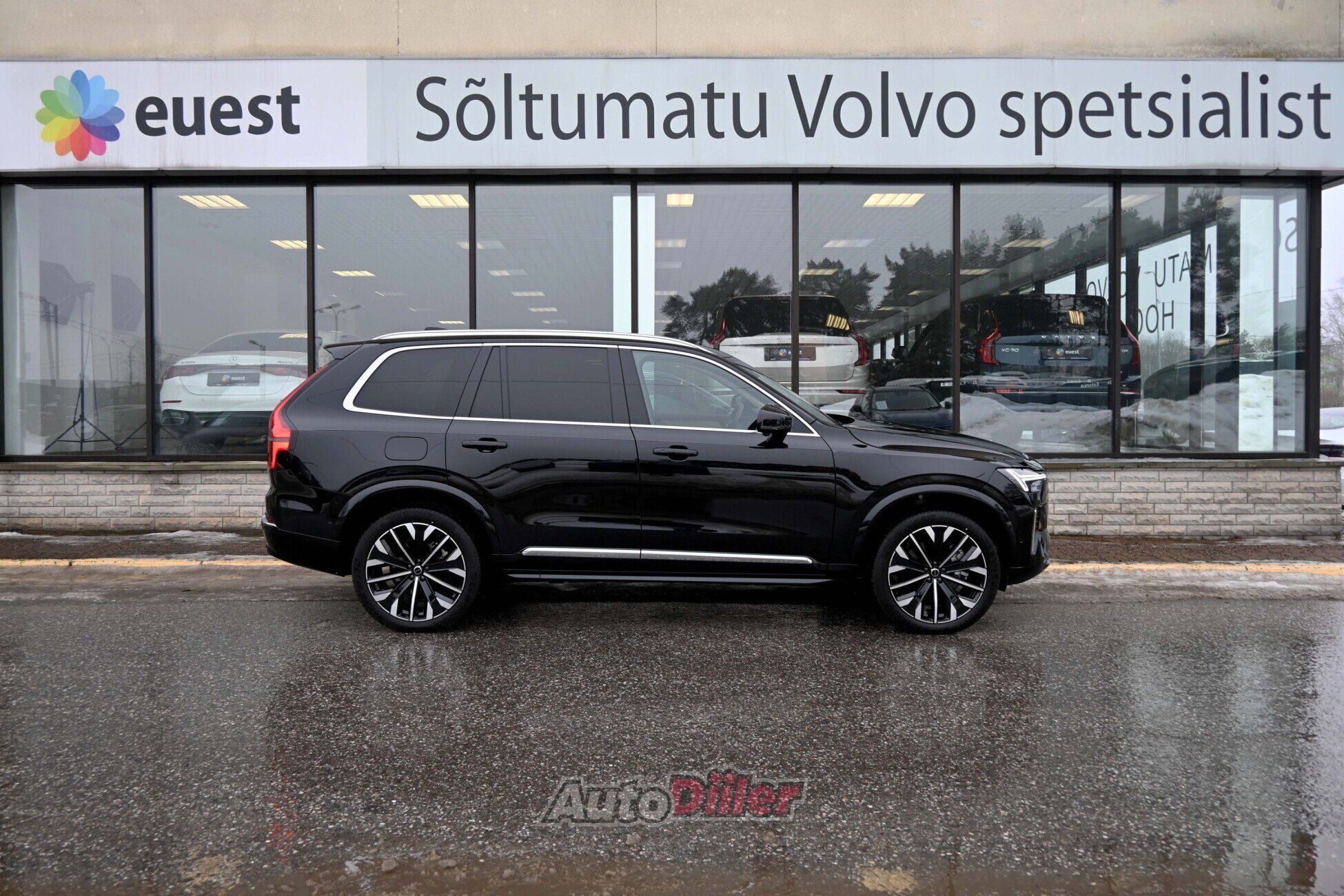 Volvo XC90 2025, photo 7/10