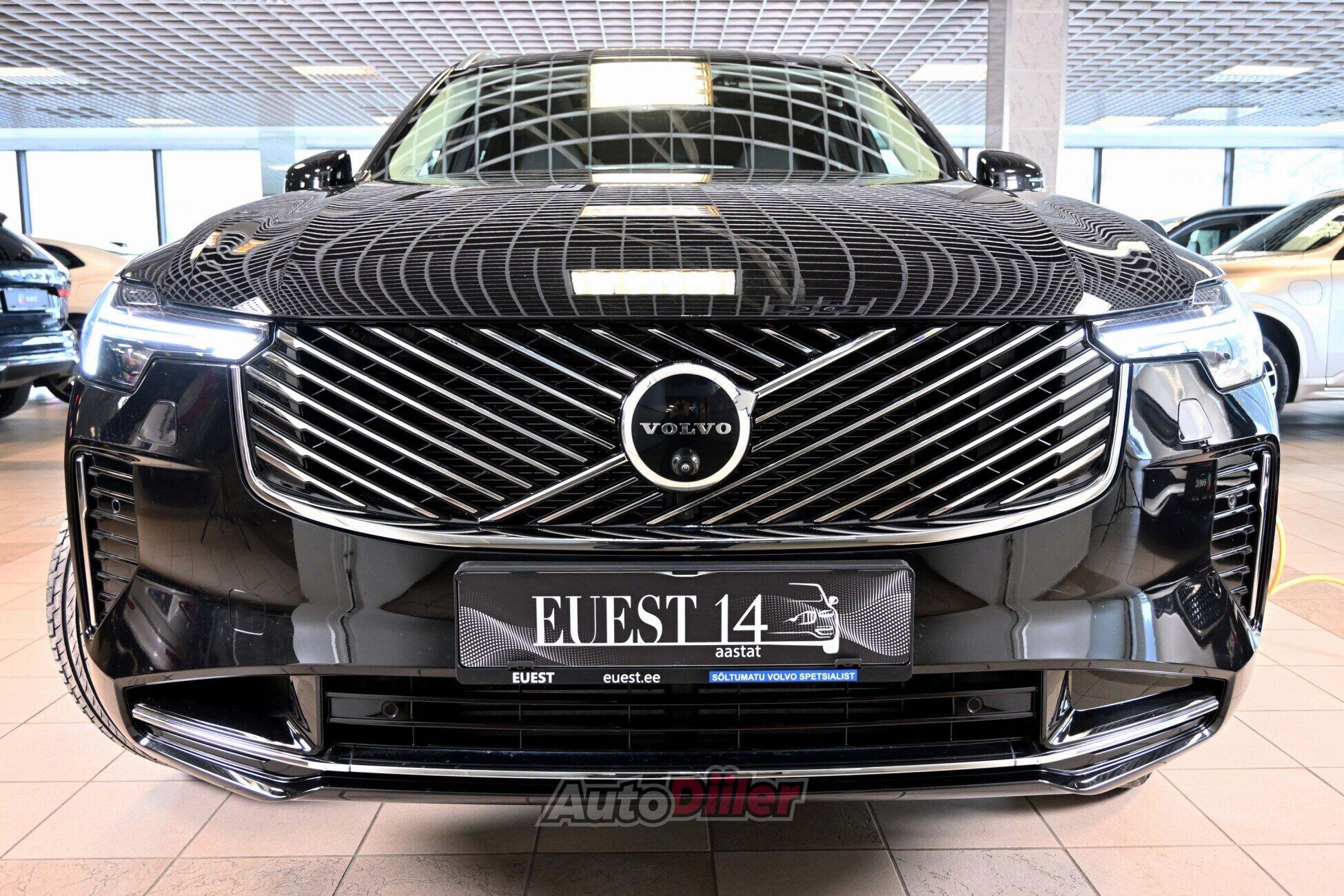 Volvo XC90 2025, photo 5/10