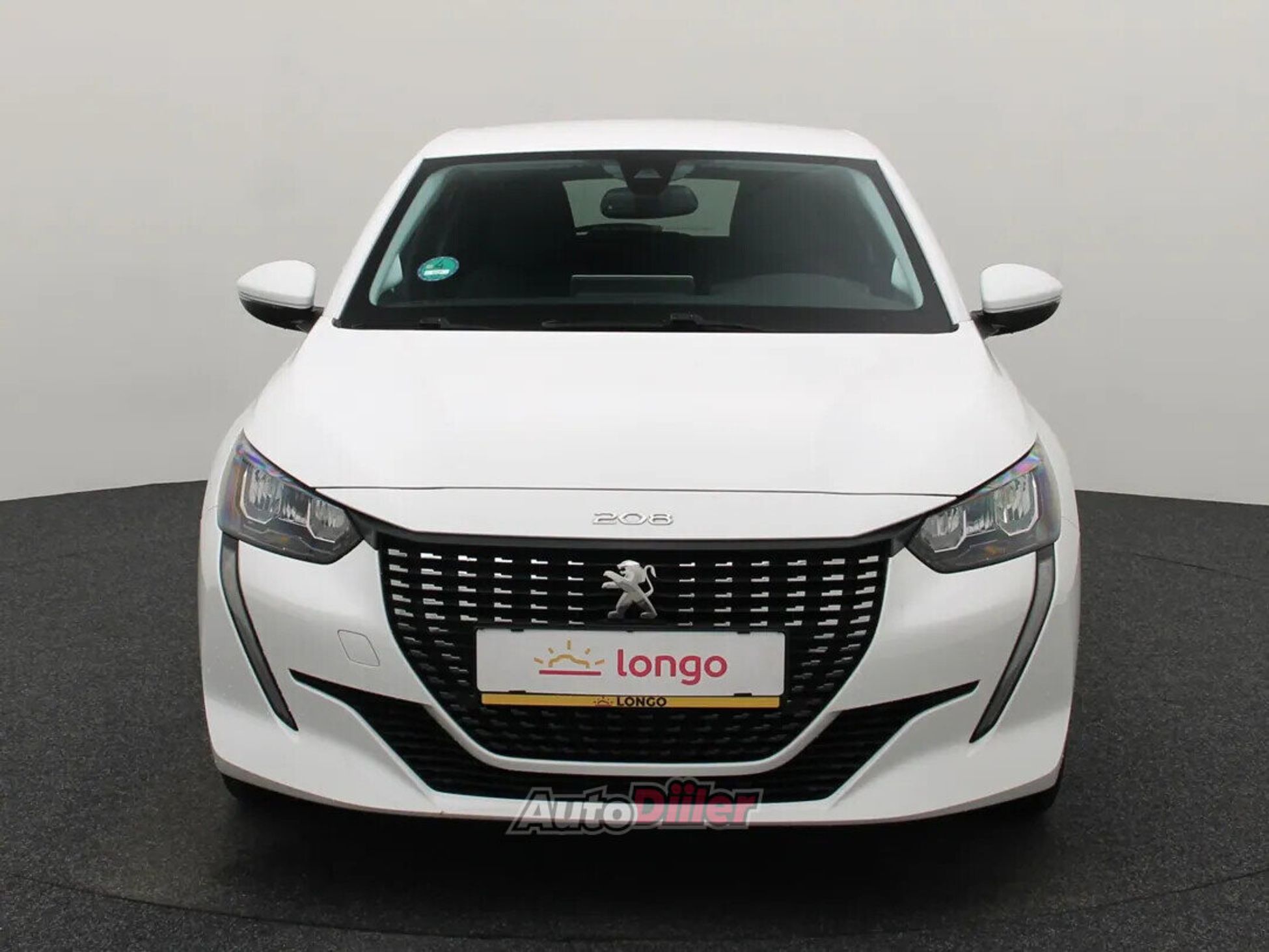 Peugeot 208 Allure 1.2 74kW 2021, photo 3/10