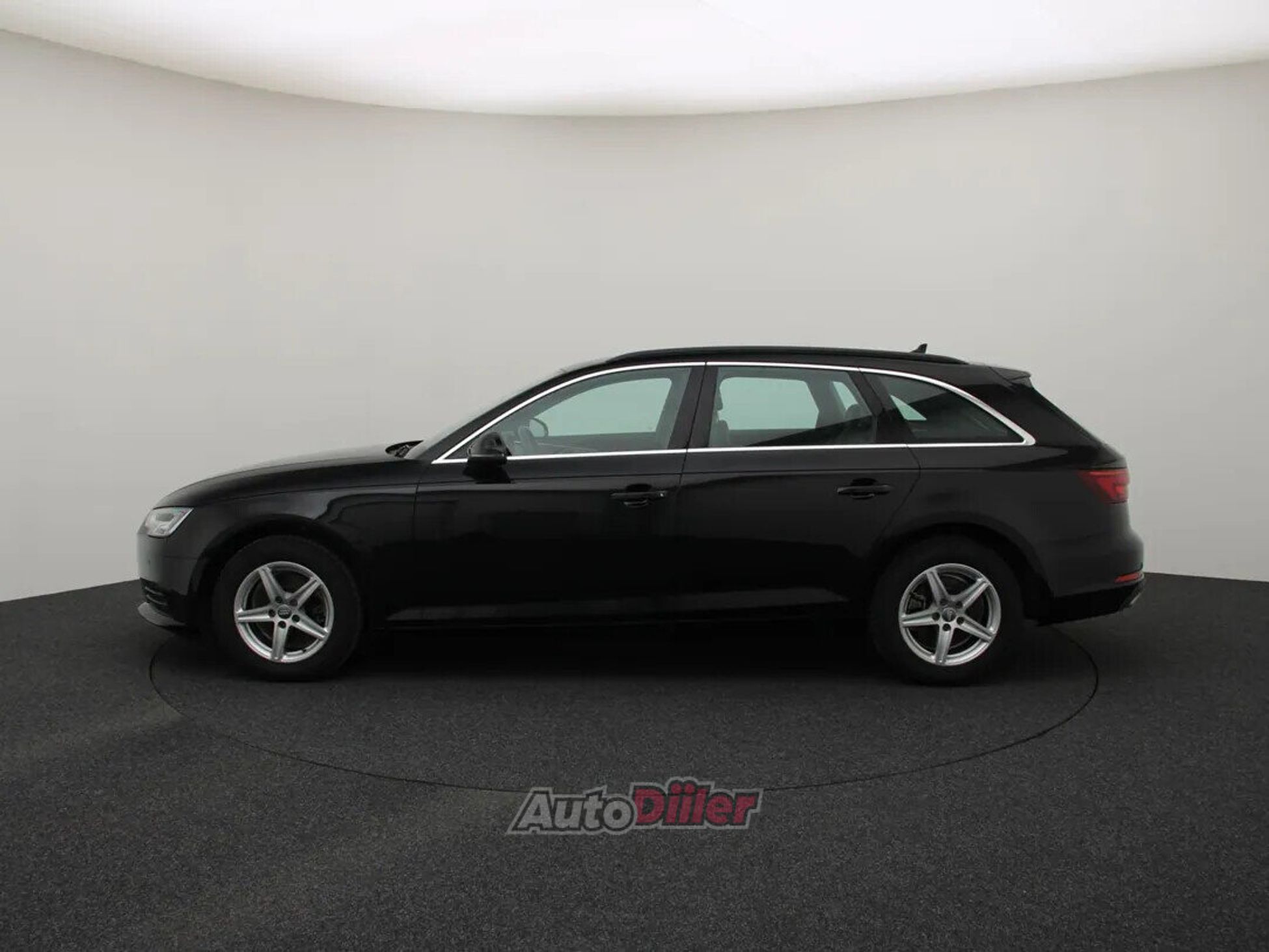 Audi A4 Business Line 2.0 110kW 2019, kuva 6/10