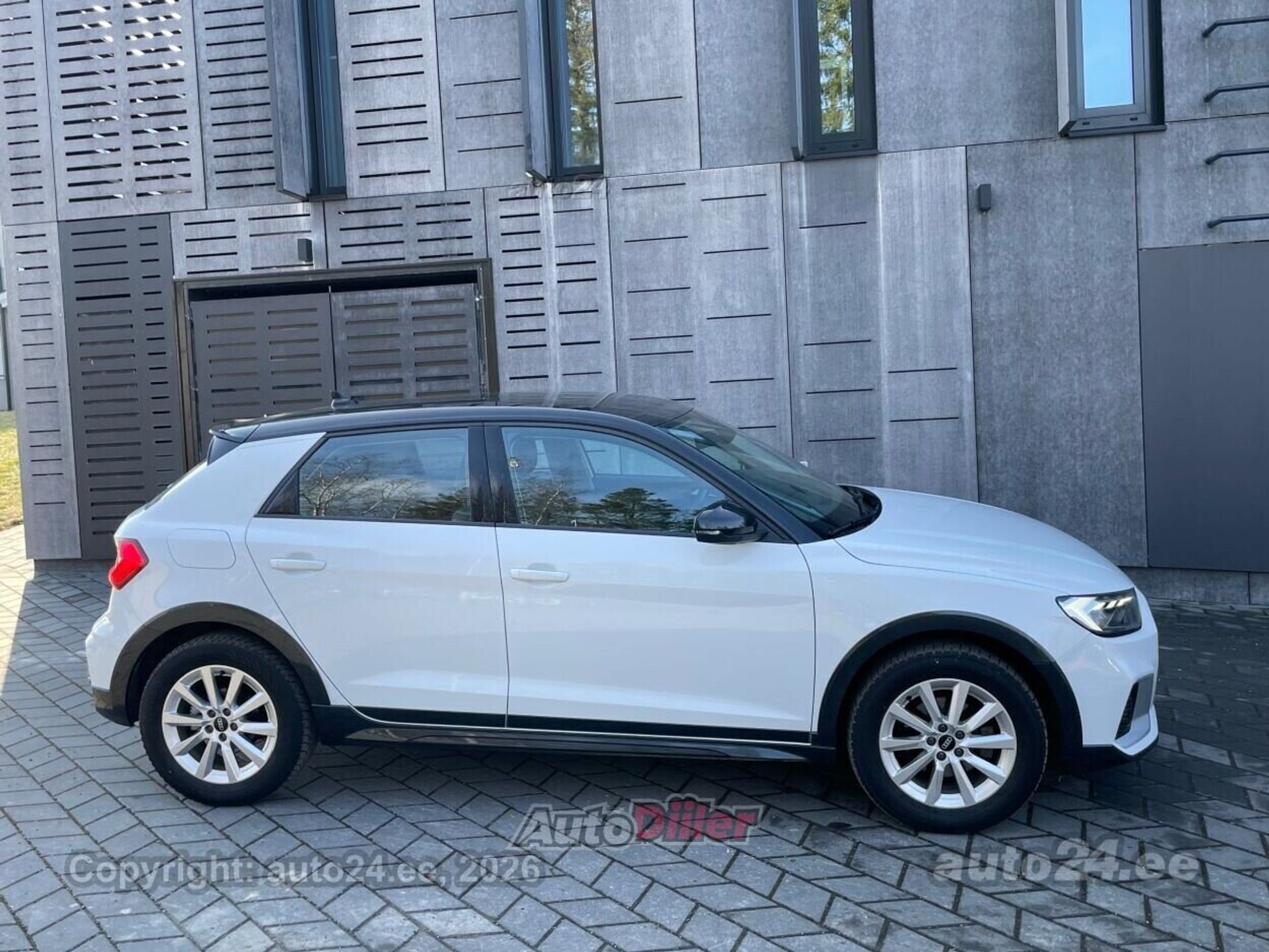 Audi A1 Citycarver 81kW 2021, kuva 6/10