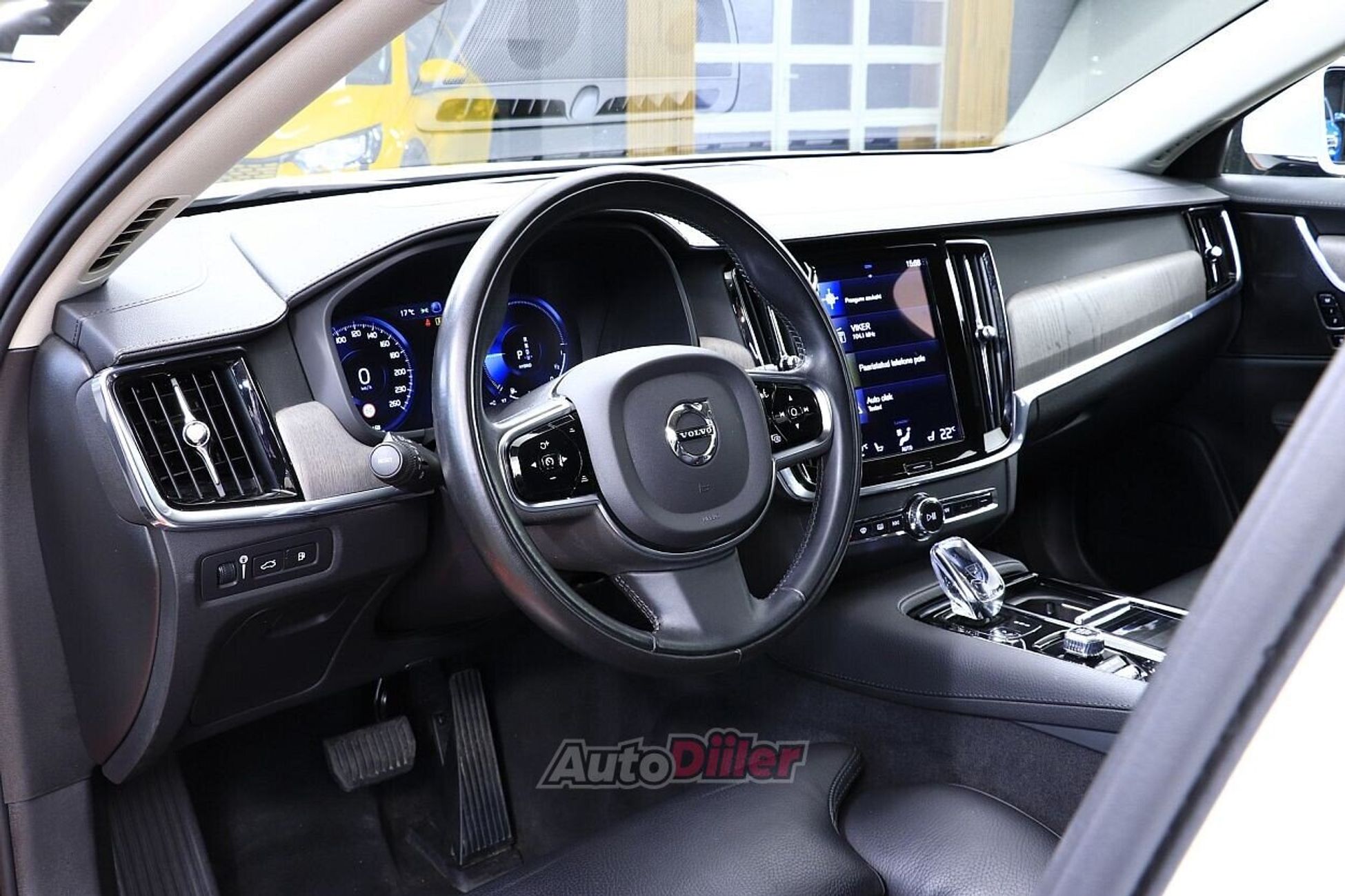 Volvo V90 AWD Inscription 2.0 186kW 2021, photo 7/10