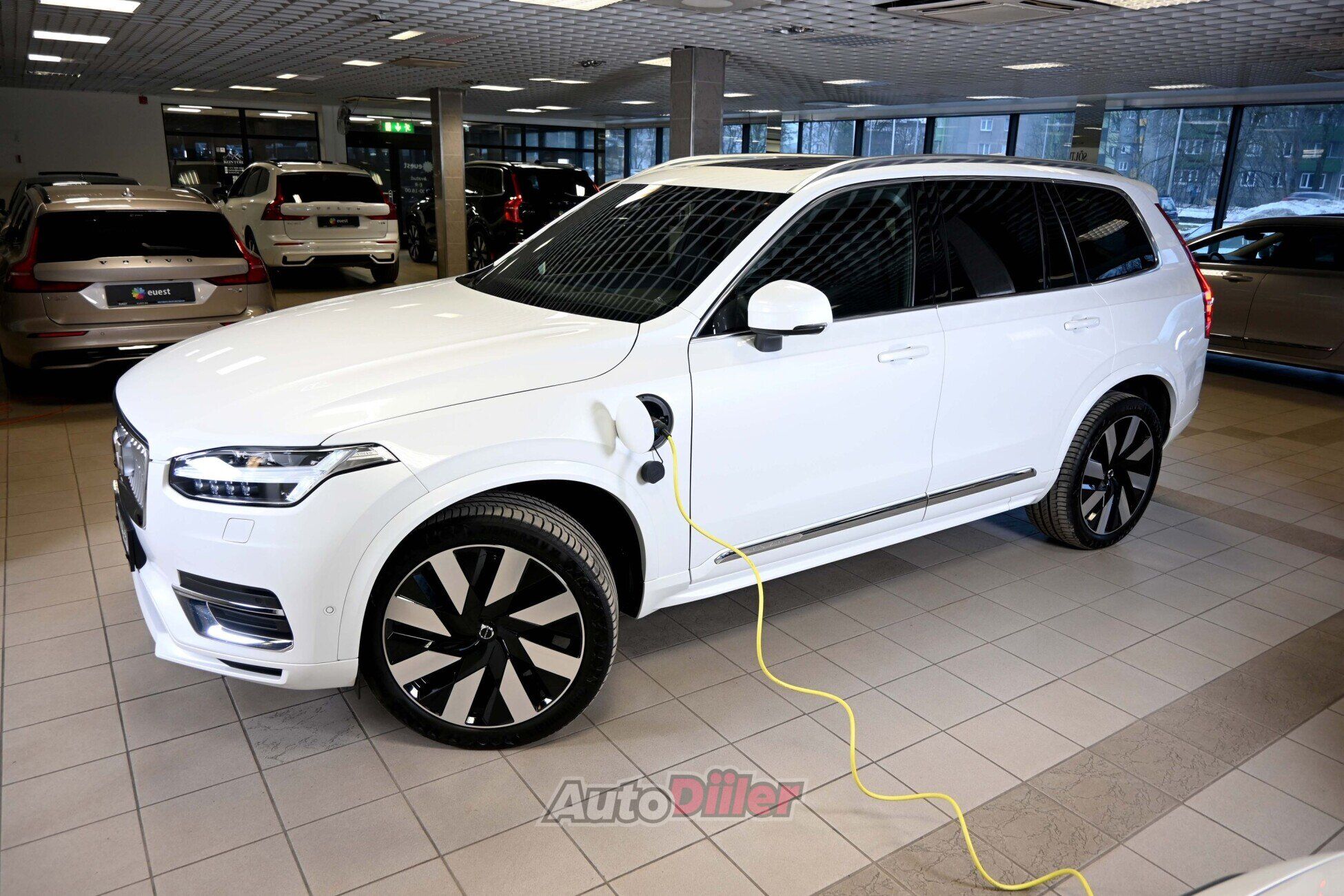 Volvo XC90 2024, photo 6/10