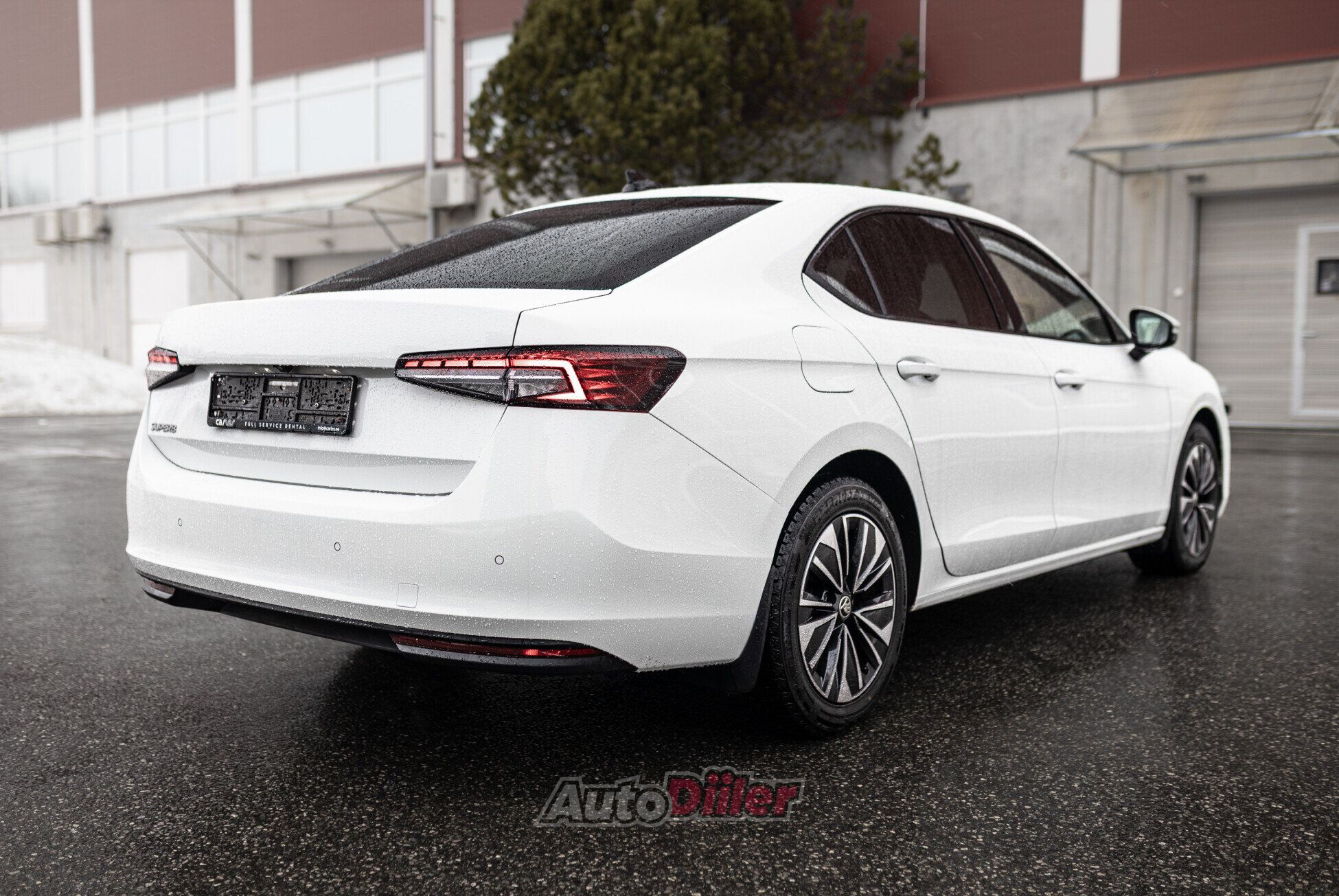 Skoda Superb 2.0 110kW 2024, kuva 3/10