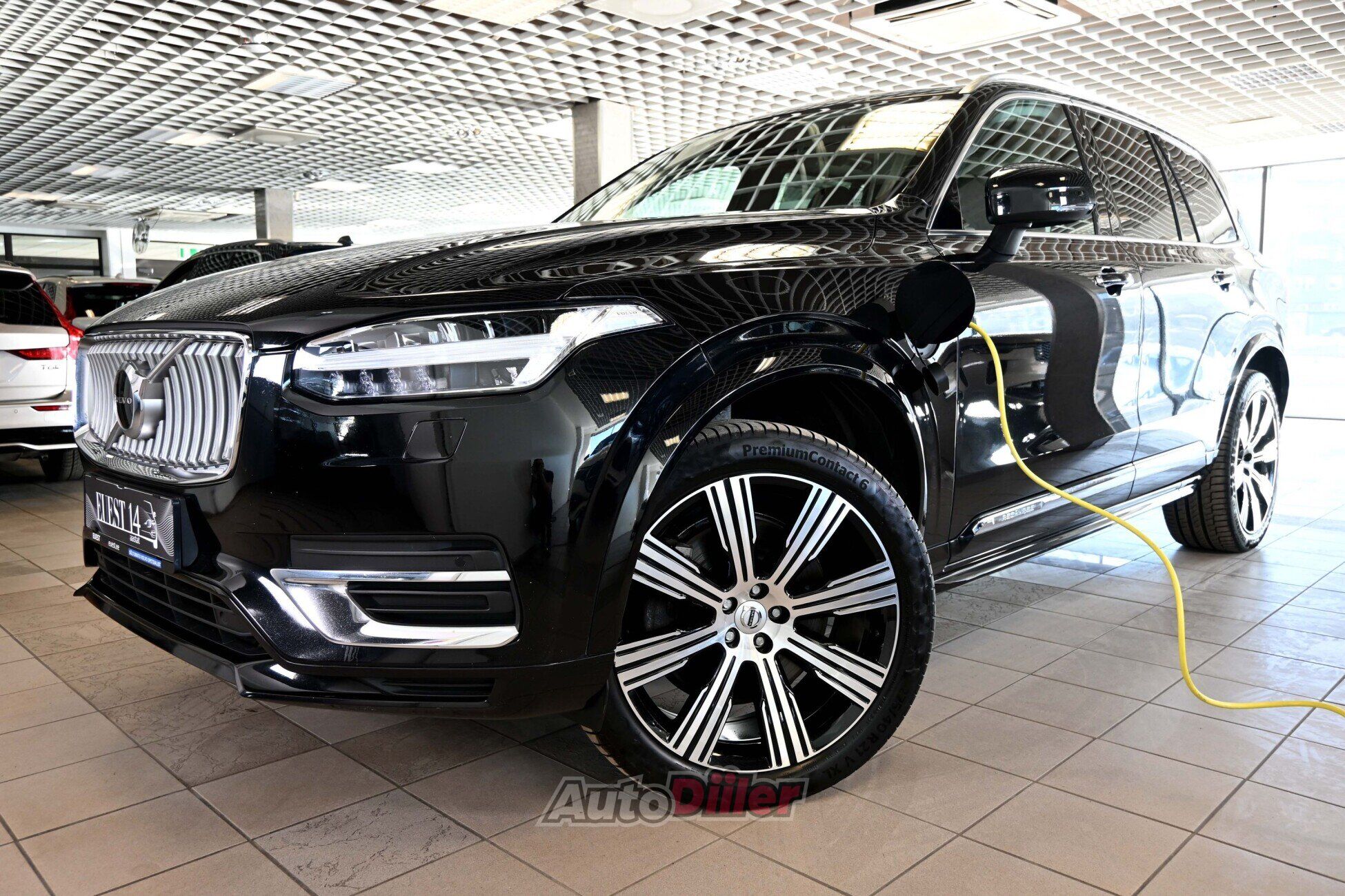 Volvo XC90 2022, photo 4/10