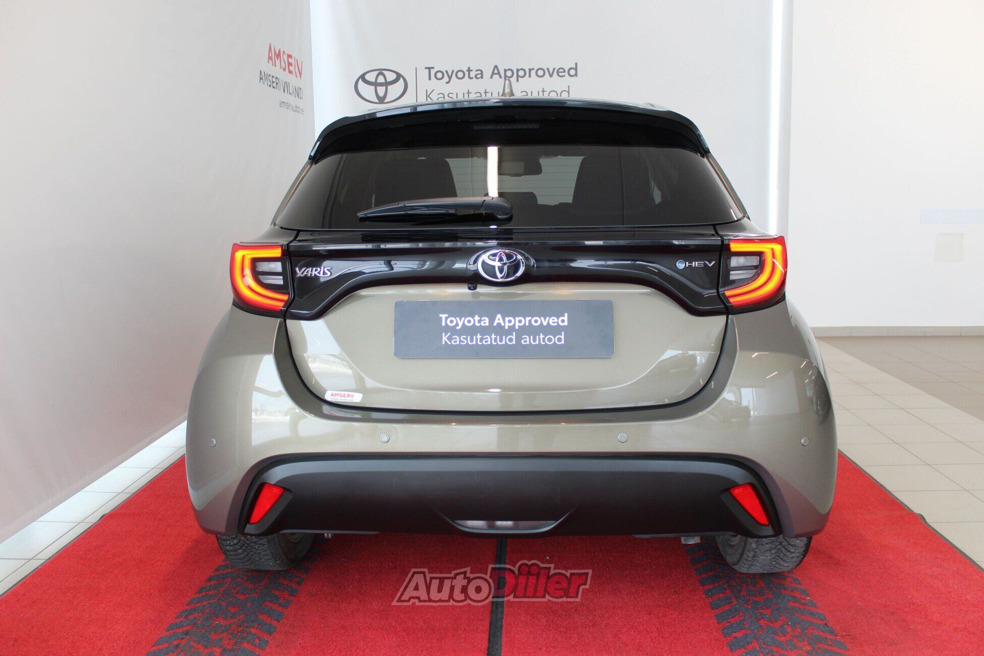 Toyota Yaris Active Plus Hybrid 1.5 68kW 2024, photo 4/10