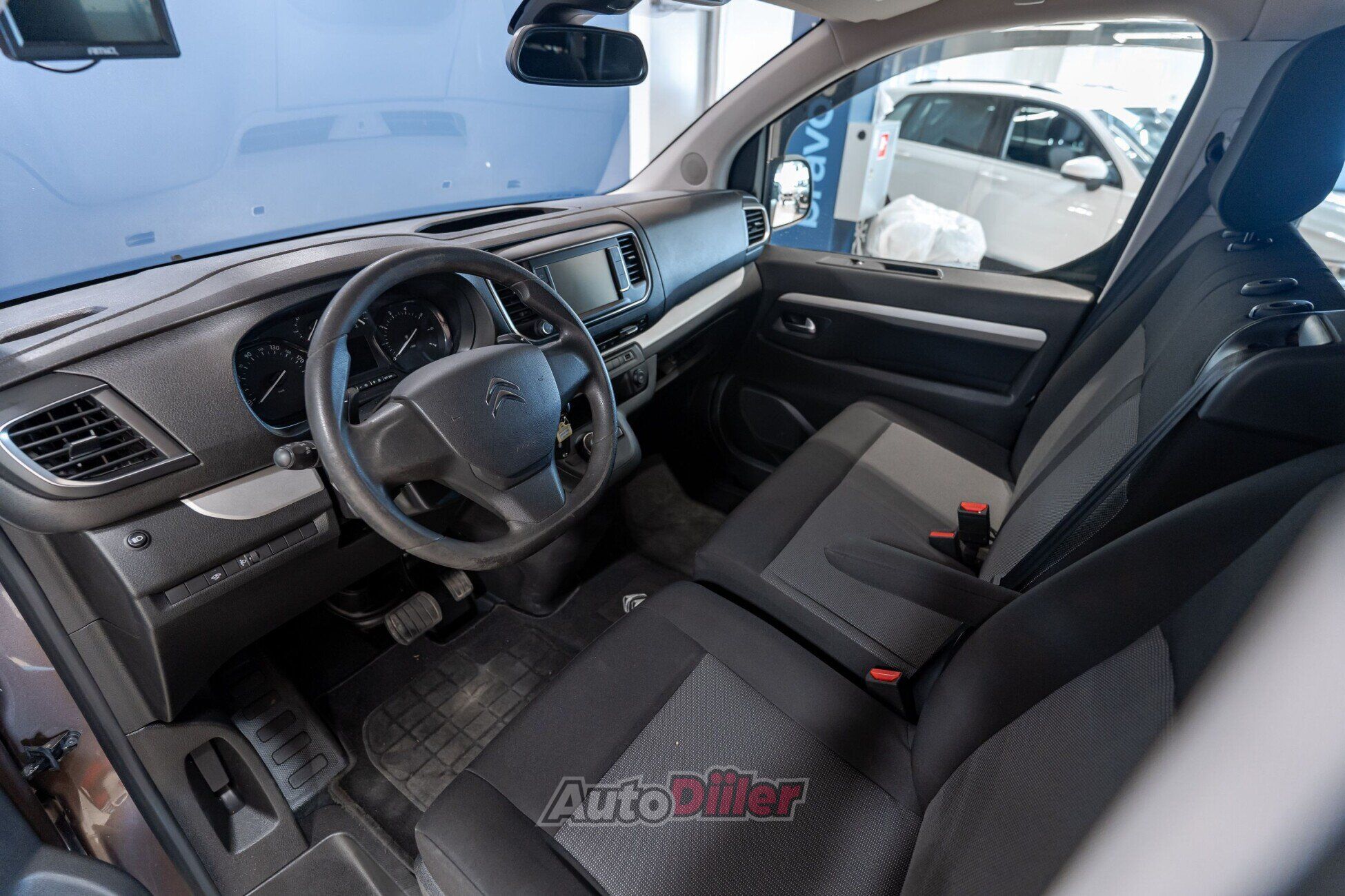 Citroen Jumpy 2020, photo 5/10