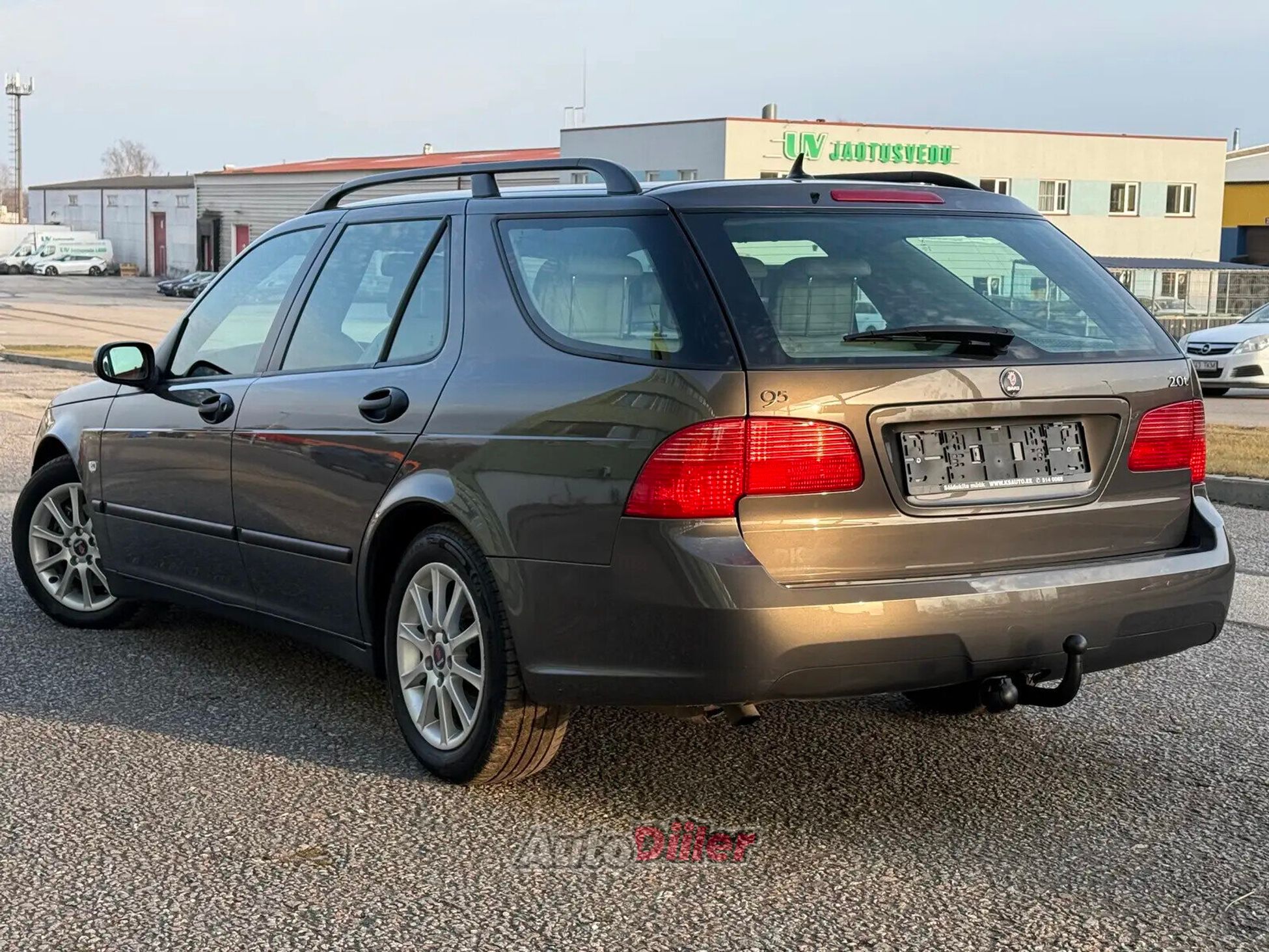 Saab 9-5 2009, kuva 2/10