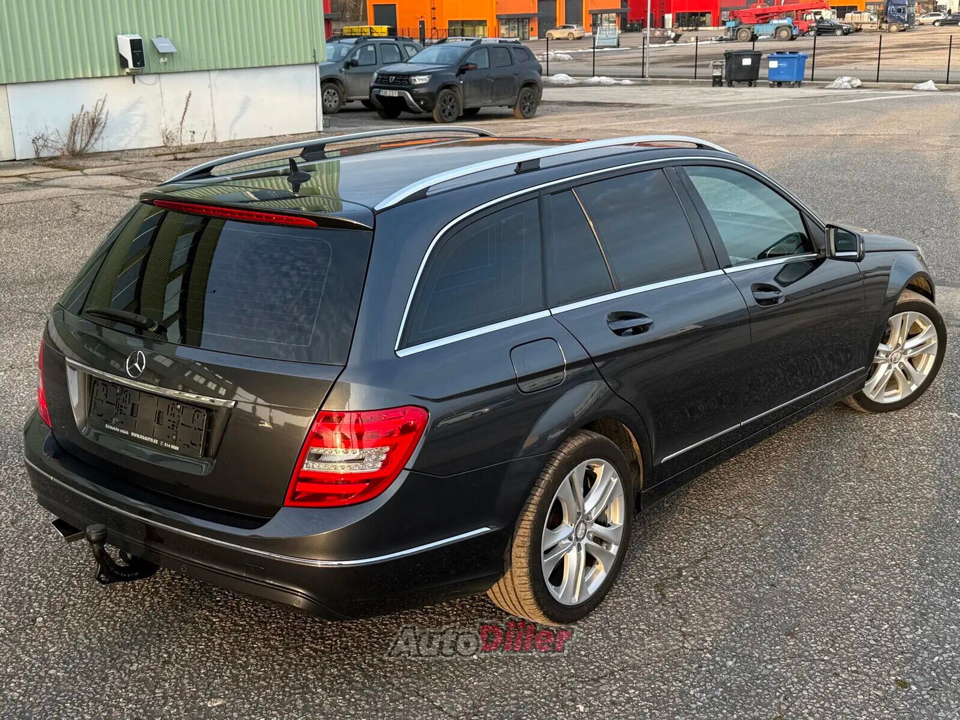 Mercedes-Benz C 220 2012, kuva 4/10