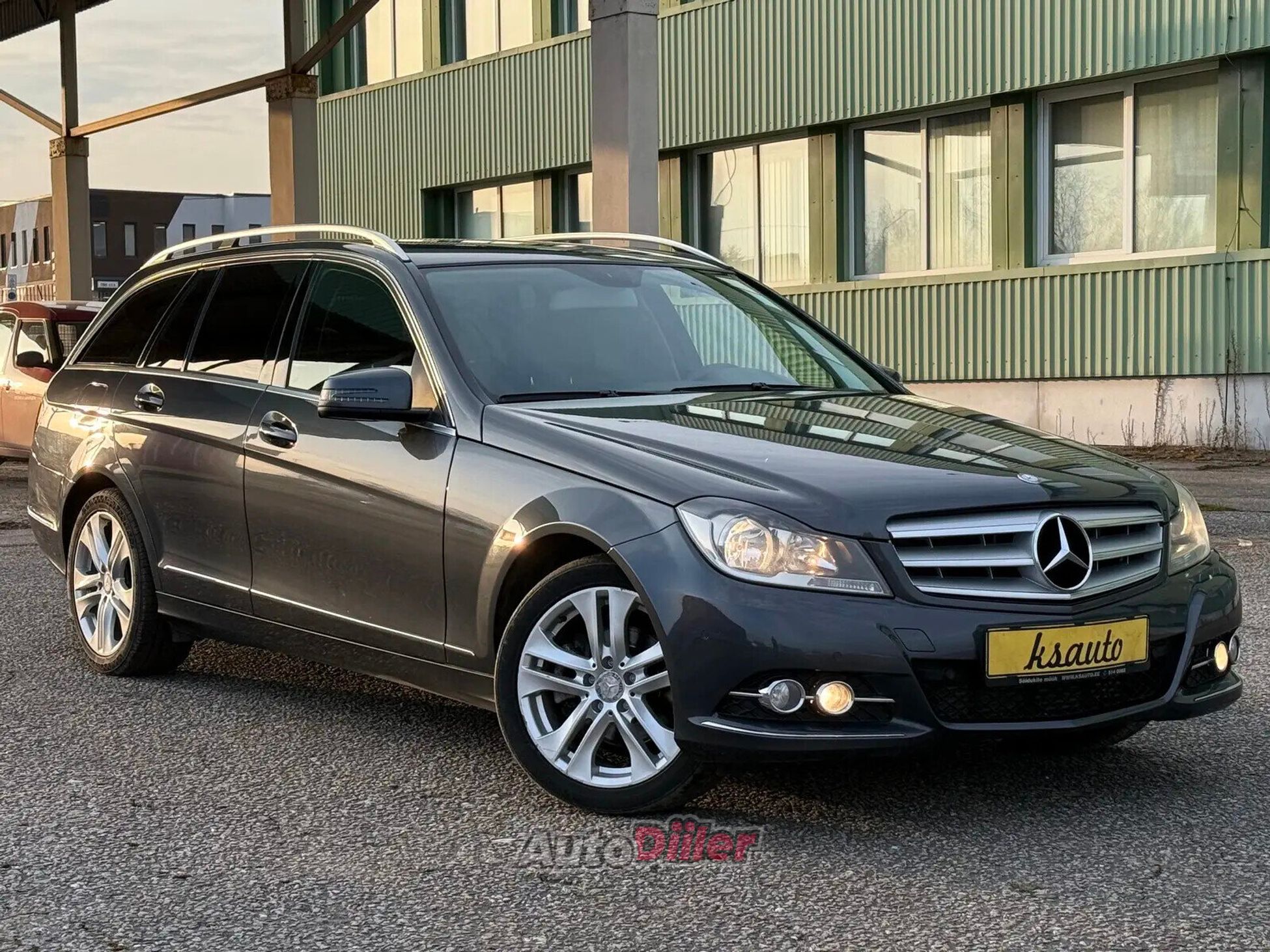 Mercedes-Benz C 220