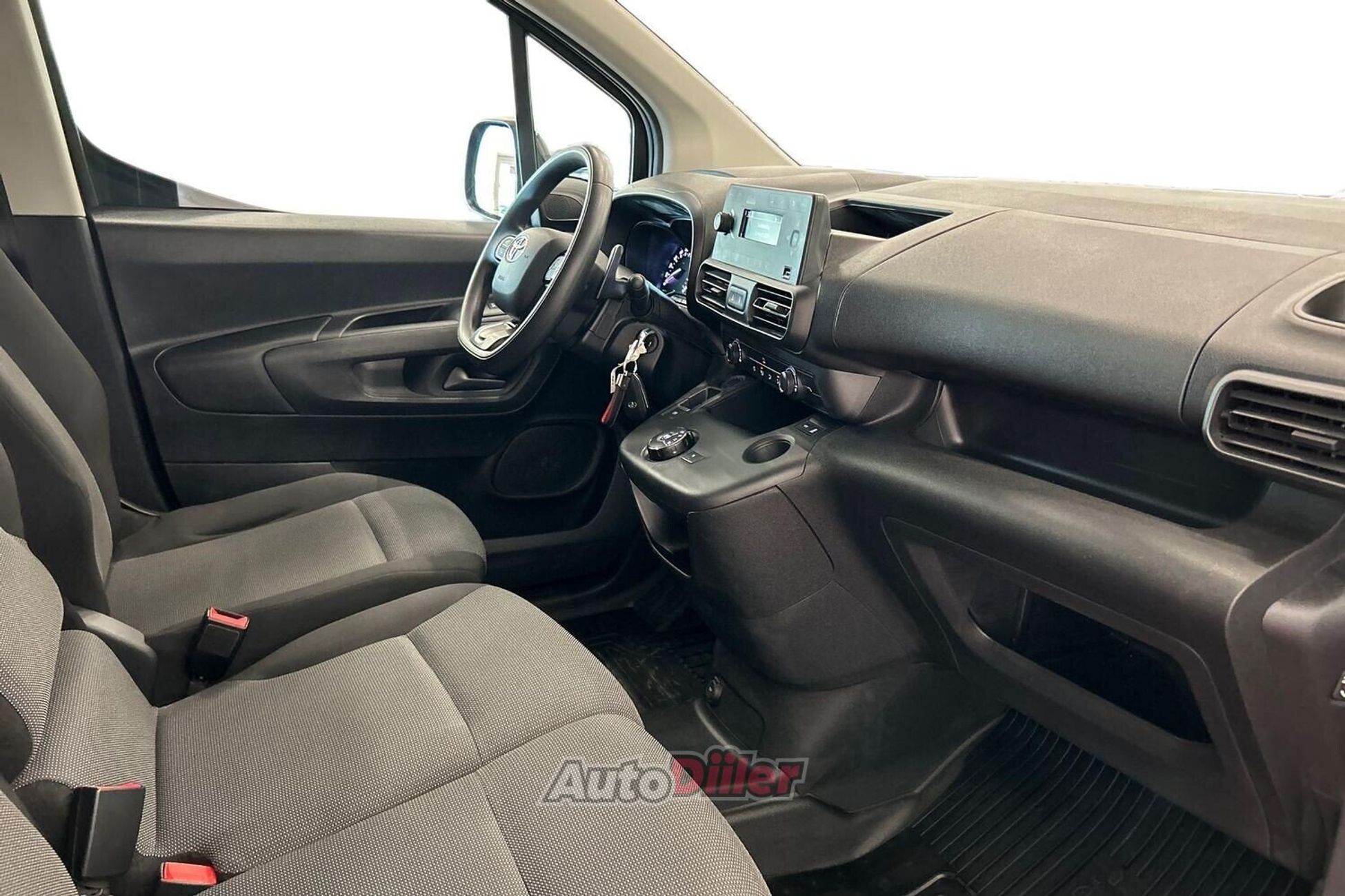 Toyota ProAce City 2022, photo 6/10