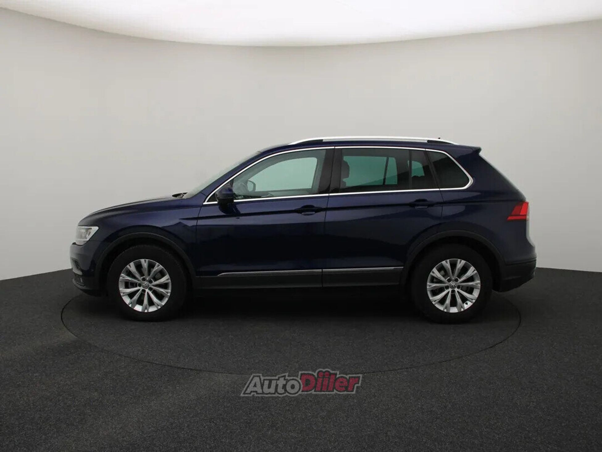 Volkswagen Tiguan Business 2.0 110kW 2020, kuva 6/10