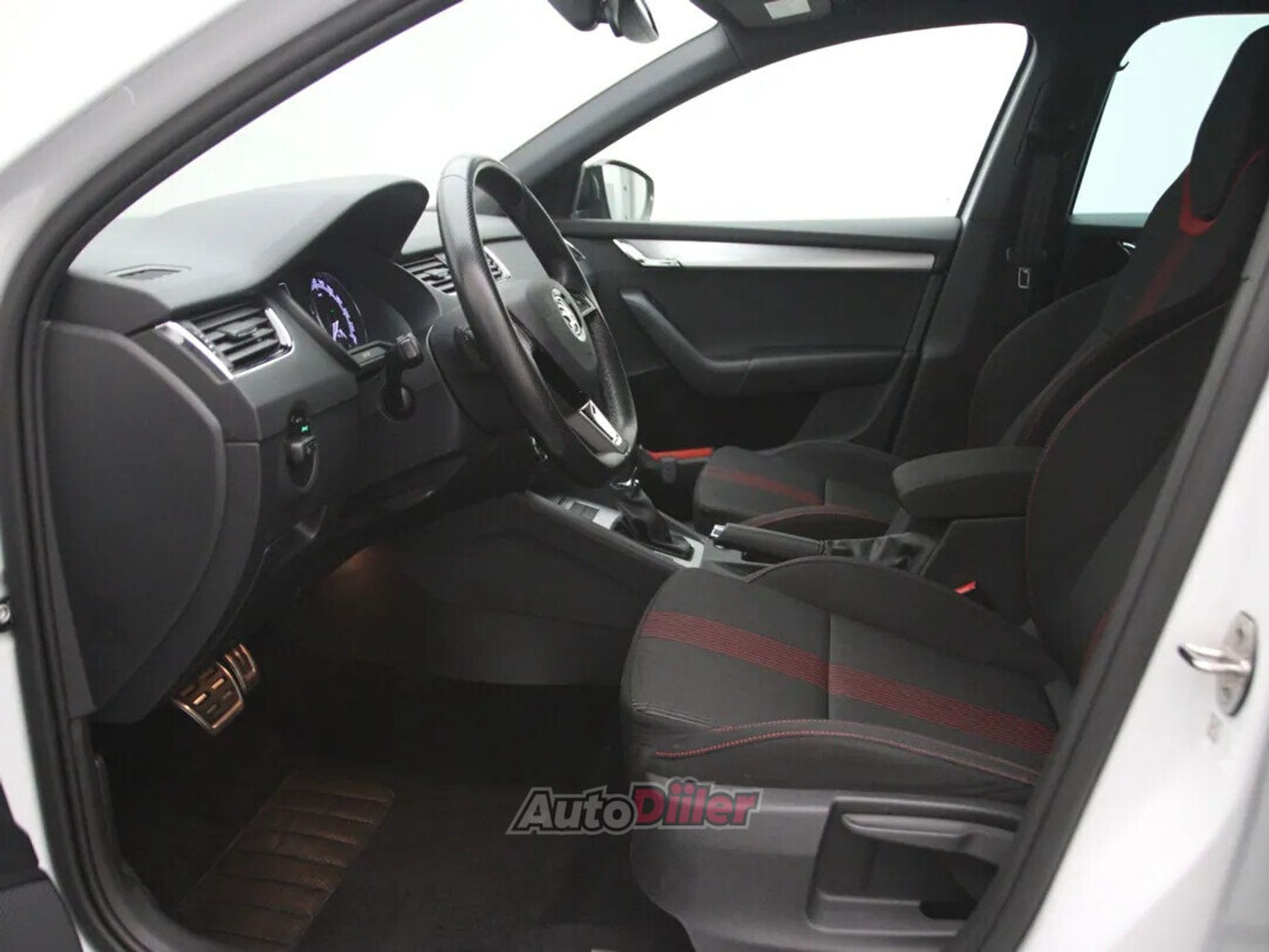 Skoda Octavia Sport Business 1.6 85kW 2020, kuva 4/10