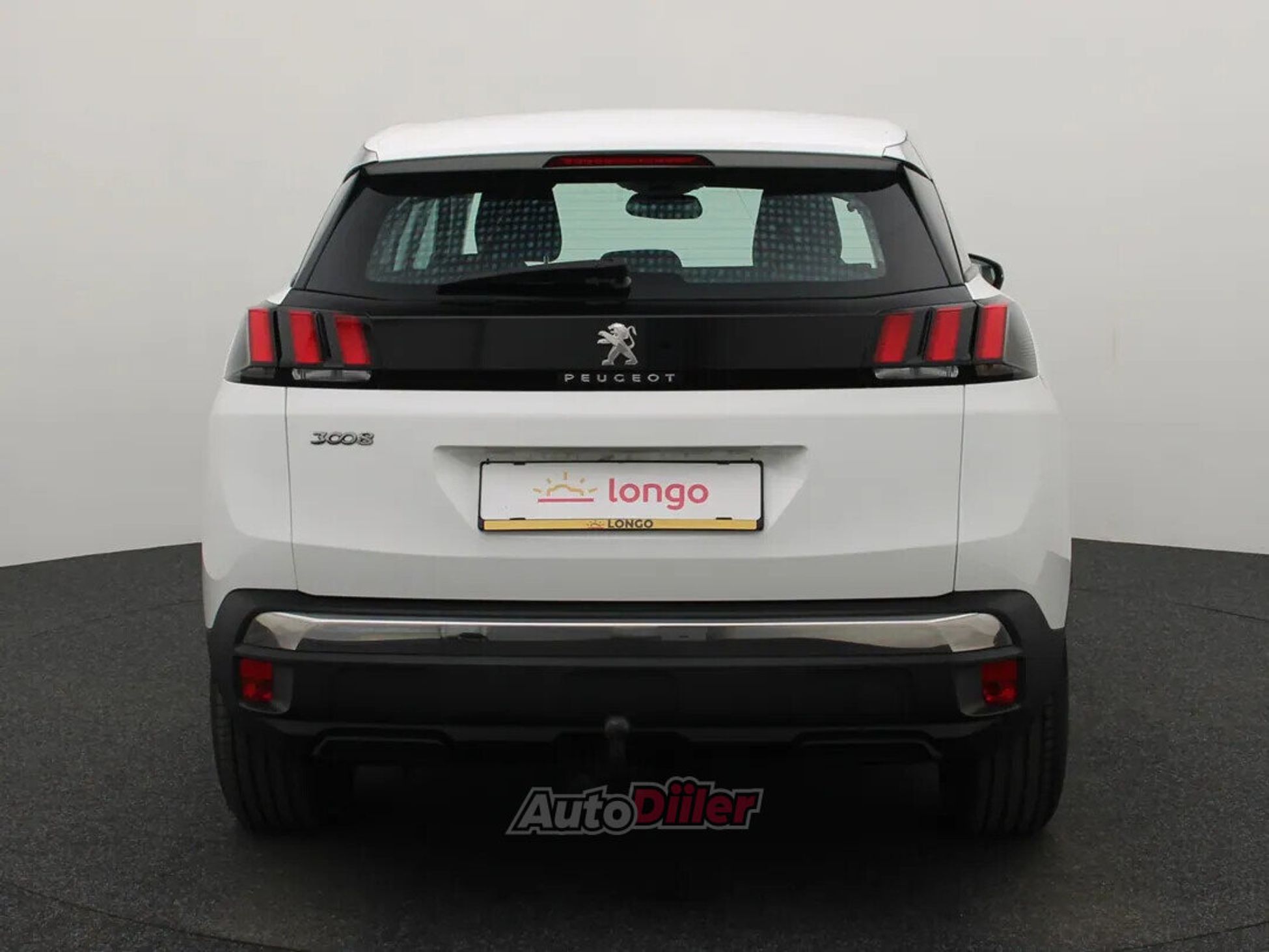 Peugeot 3008 Access 1.2 96kW 2019, photo 5/10