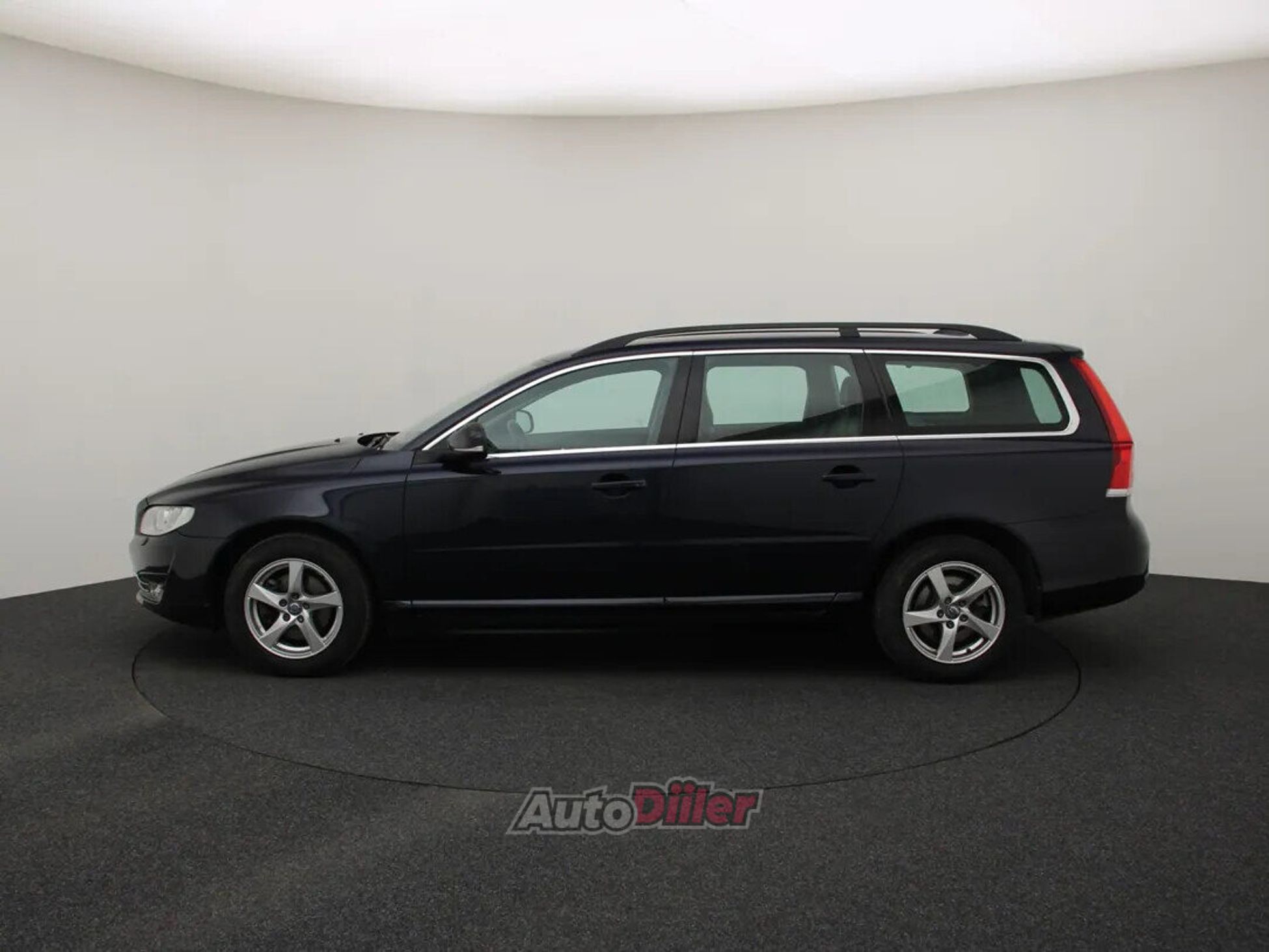 Volvo V70 Polar+ 2.0 110kW 2016, kuva 6/10