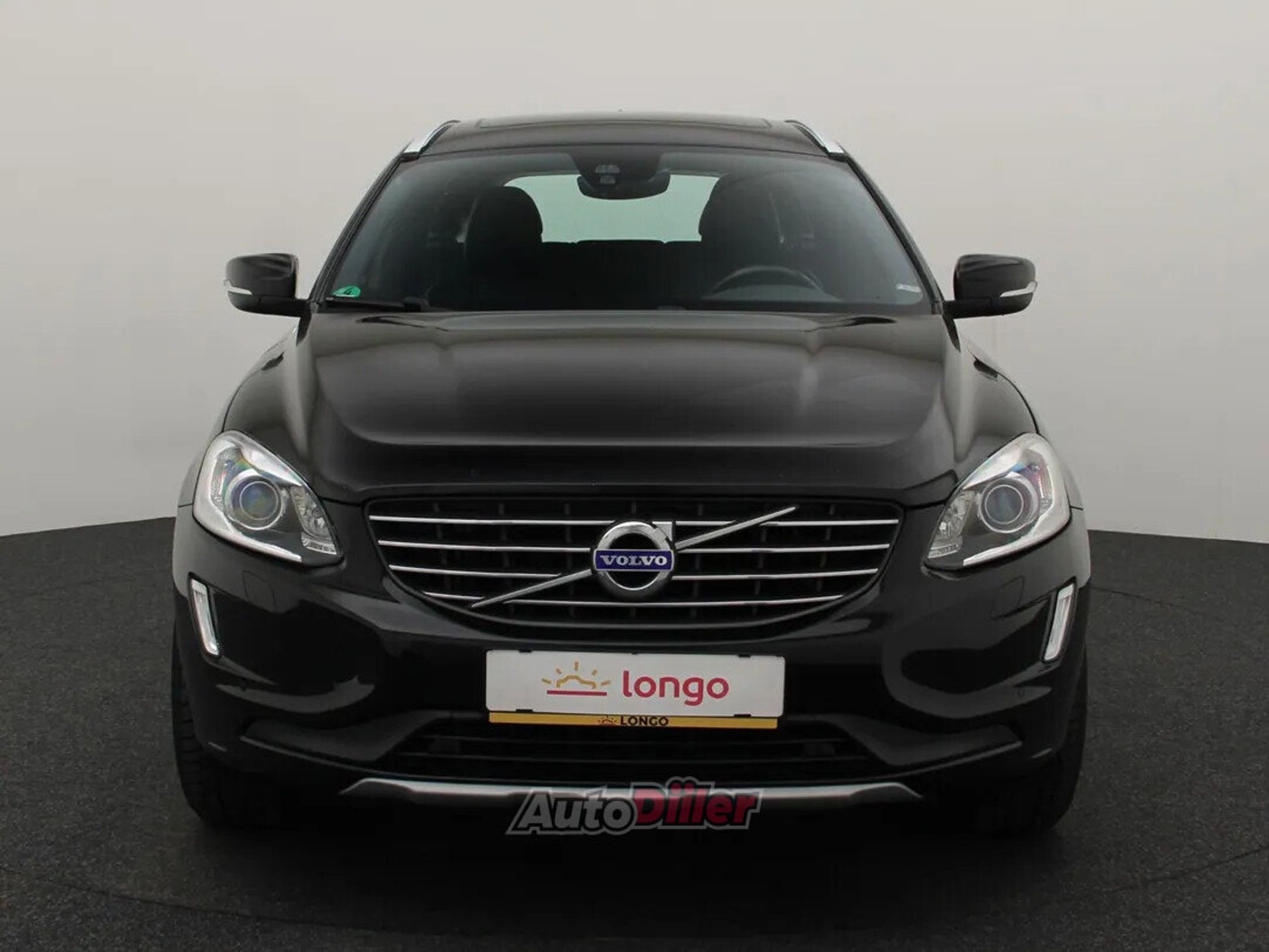 Volvo XC60 Polar+ 2.0 140kW 2017, photo 3/10