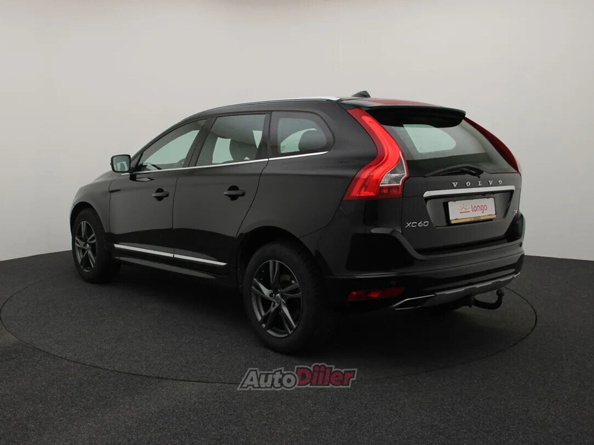 Volvo XC60 Polar+ 2.0 140kW 2017, photo 7/10