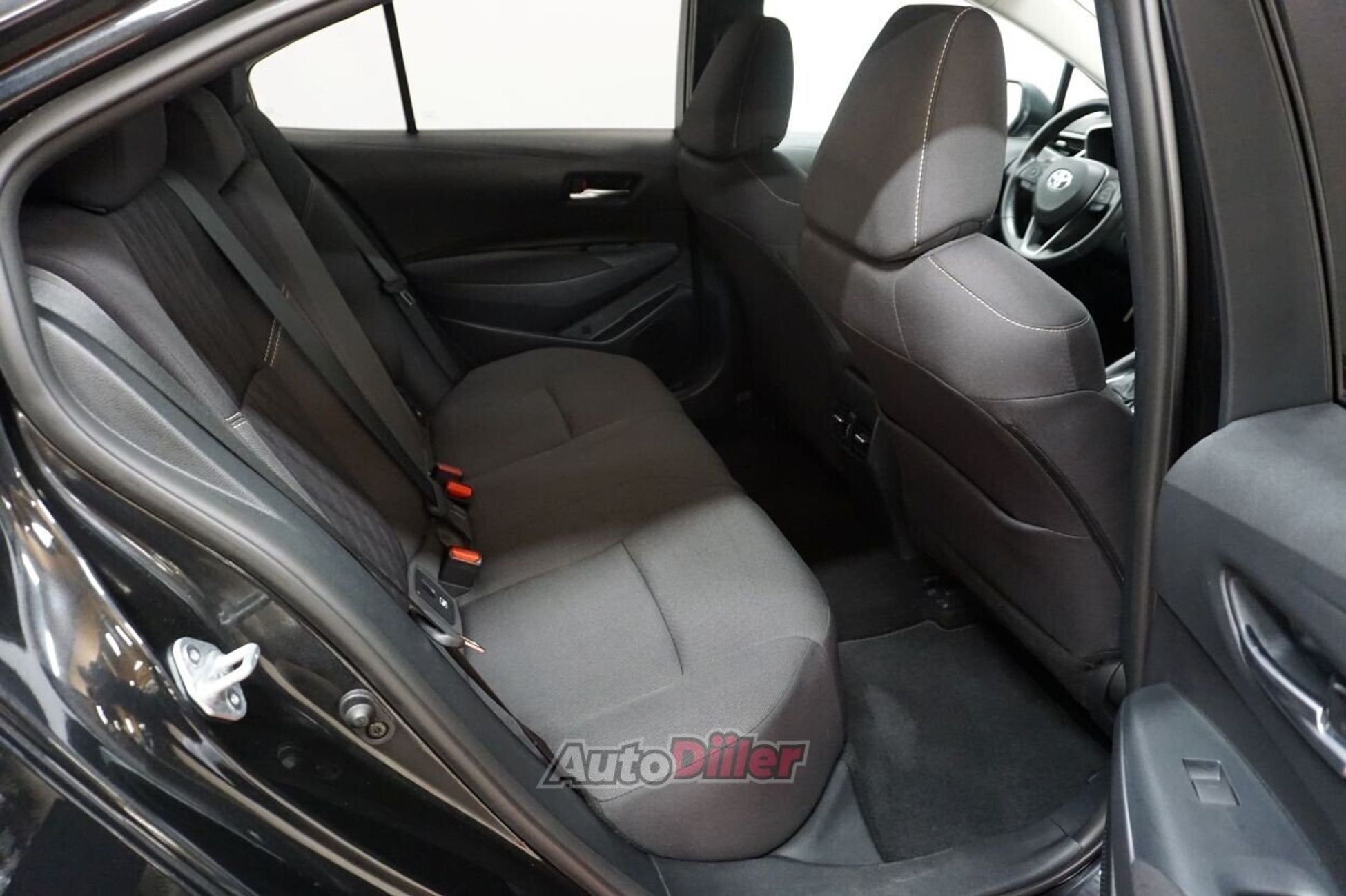 Toyota Corolla 2023, photo 7/10