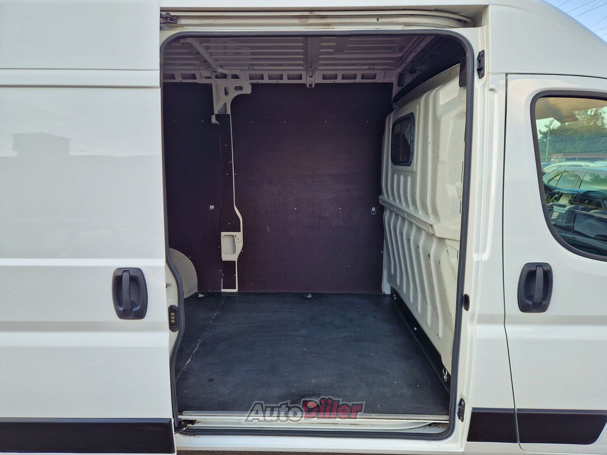 Citroen Jumper BlueHDi N1 L2H2 2.2 103kW 2021, photo 7/10