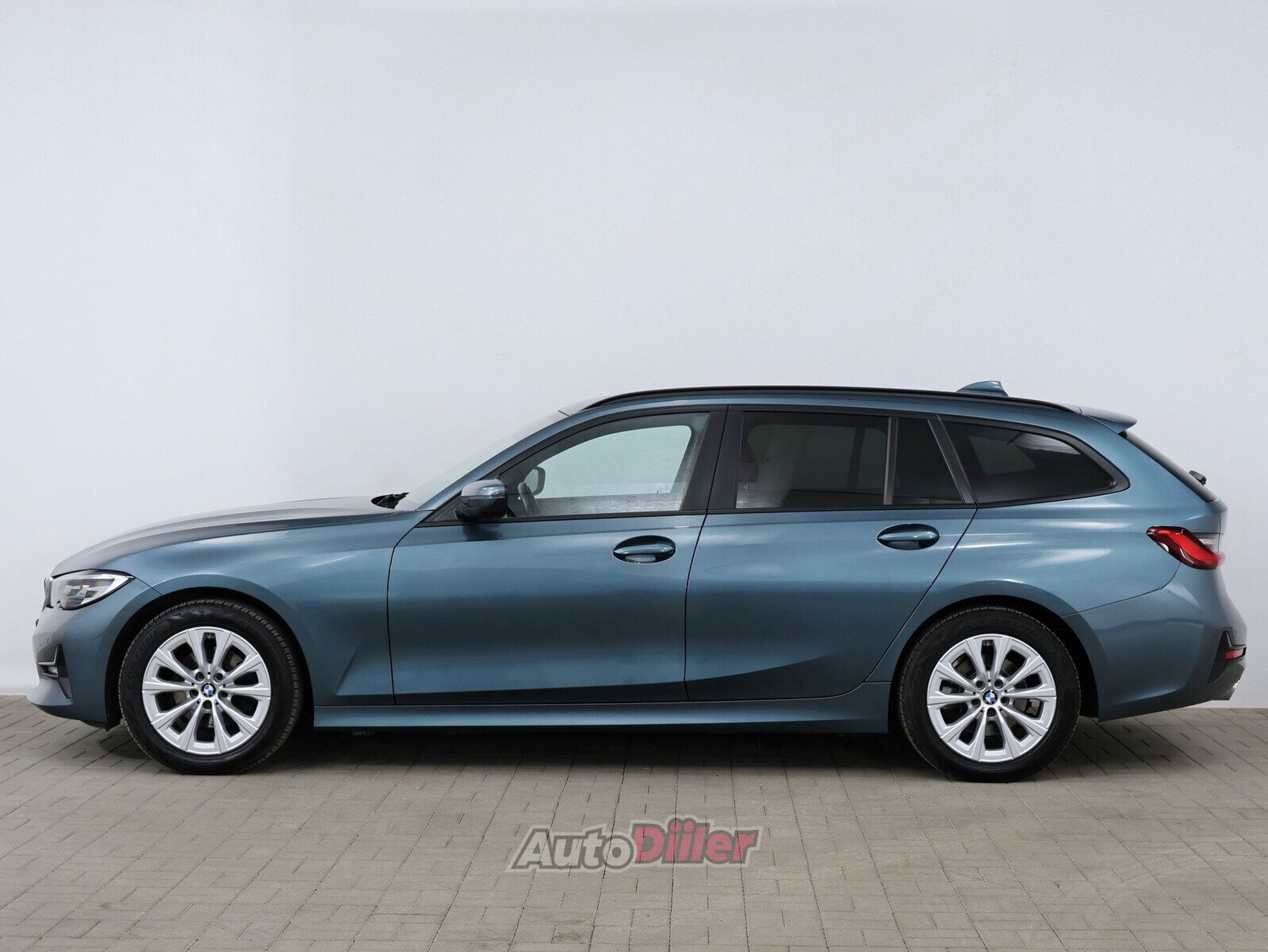 BMW 320 2020, photo 5/10